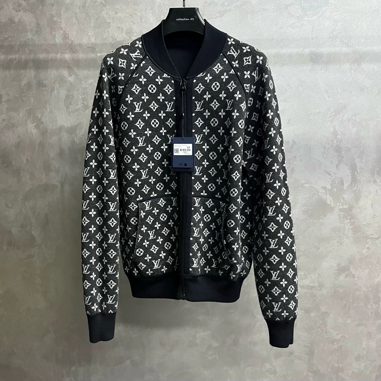 Louis Vuitton Louis Vuitton Monogram Reversible Wool Jacket Size L Size US L / EU 52-54 / 3 - 2 Thumbnail