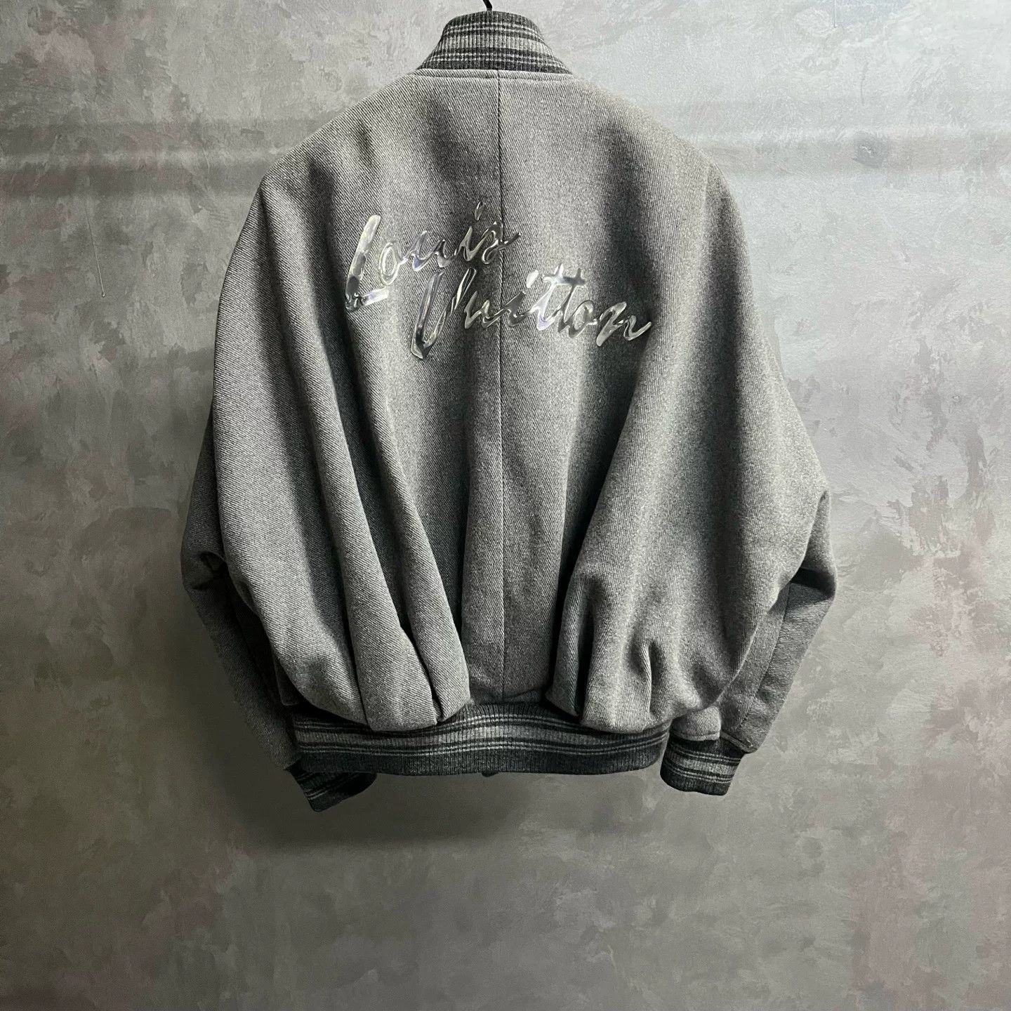 Louis Vuitton Louis Vuitton Craggy Patch Varsity Jacket 50 Size US M / EU 48-50 / 2 - 6 Thumbnail