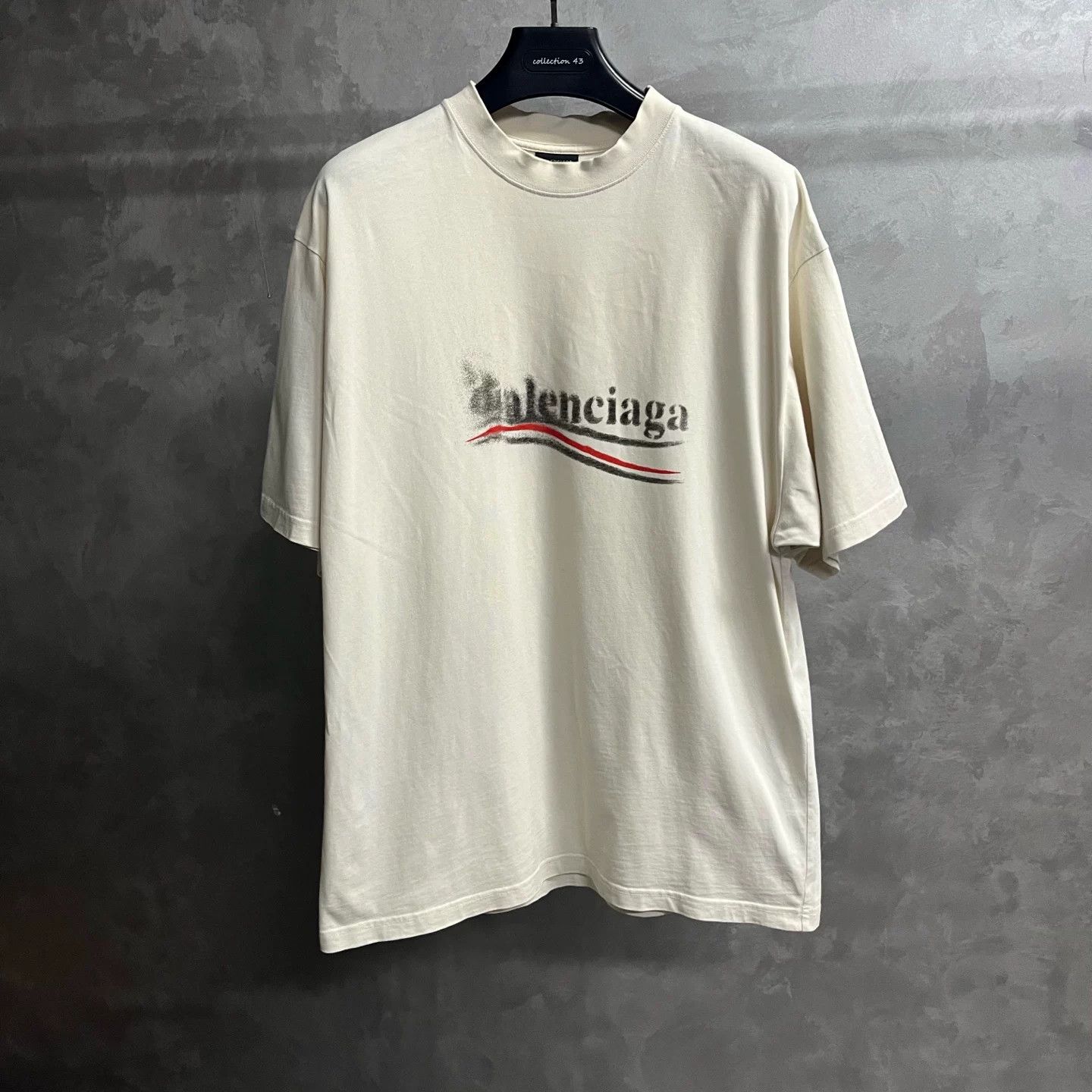 Balenciaga Balenciaga Logo Print T-Shirt Size S Size US S / EU 44-46 / 1 - 2 Thumbnail
