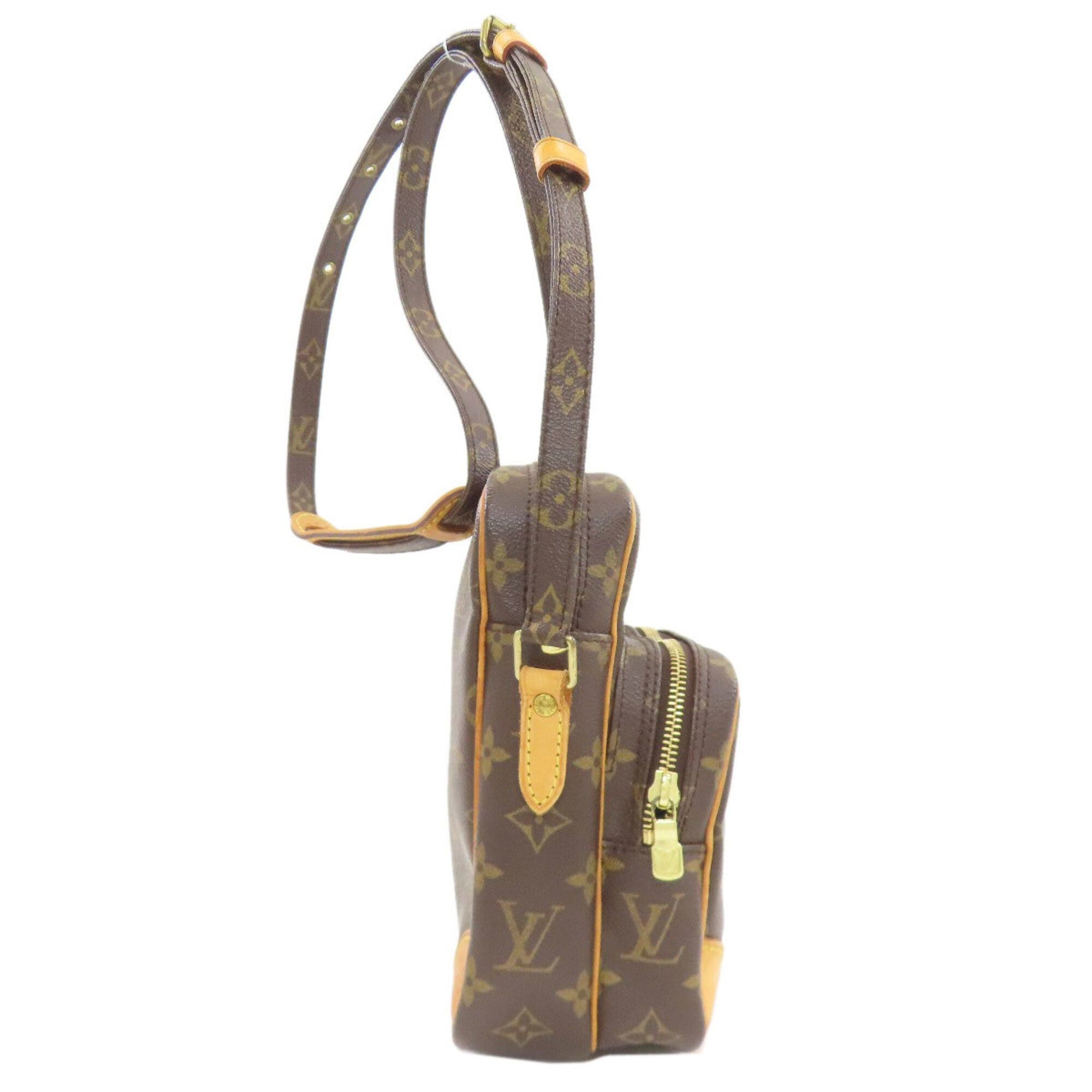 Louis Vuitton Louis Vuitton Amazon Shoulder Bag, Monogram Canvas, Women's LOUIS VUITTON Size ONE SIZE - 3 Thumbnail