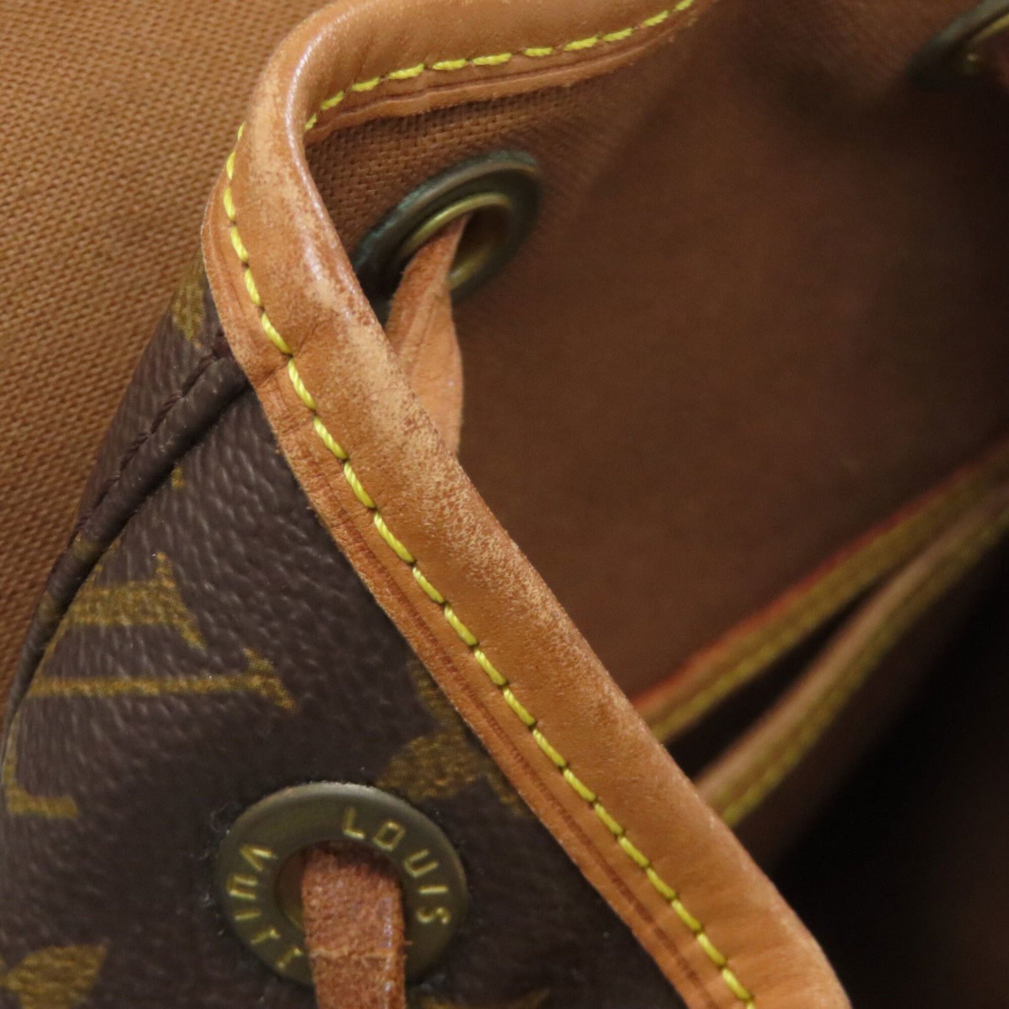 Louis Vuitton Louis Vuitton M51136 Montsouris MM Backpack/Daypack, Monogram Canvas, Women's LOUIS VUITTON Size ONE SIZE - 14 Thumbnail