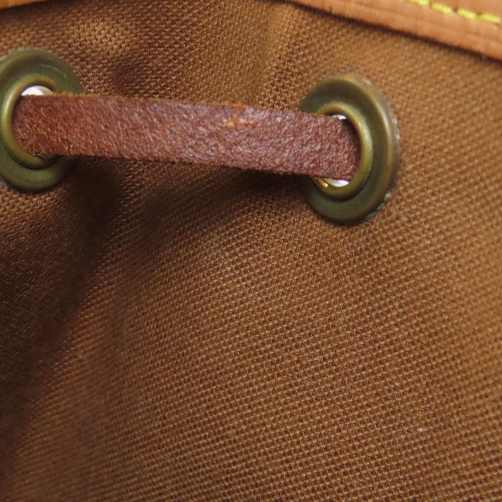 Louis Vuitton Louis Vuitton M51136 Montsouris MM Backpack/Daypack, Monogram Canvas, Women's LOUIS VUITTON Size ONE SIZE - 8 Thumbnail