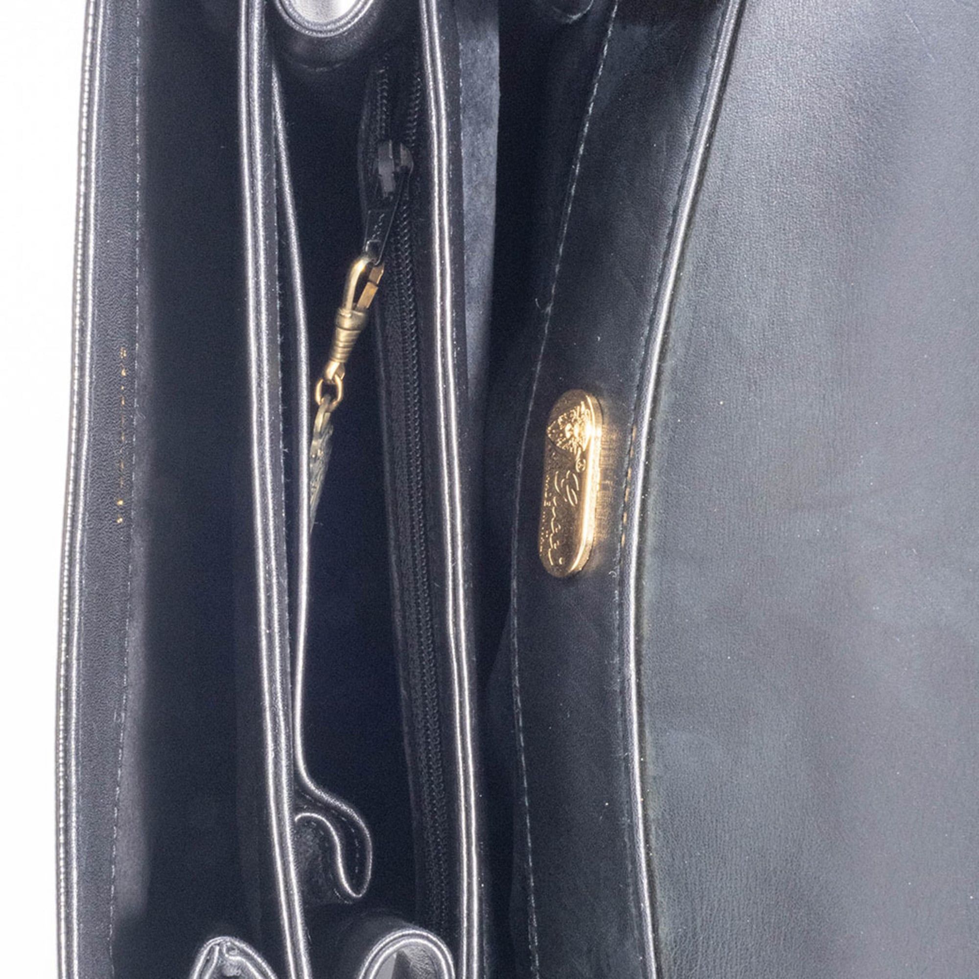 Gucci Gucci bag, Old handbag, 26 000 0044, leather, black, embossed. Size ONE SIZE - 13 Thumbnail