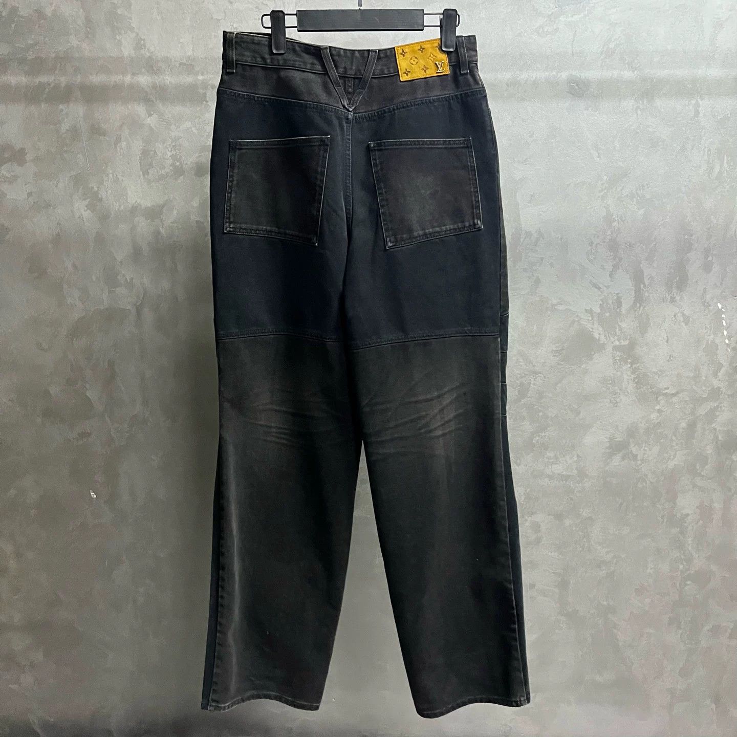 Louis Vuitton Louis Vuitton Craggy Monogram Denim Jeans 29 Size US 29 - 3 Thumbnail