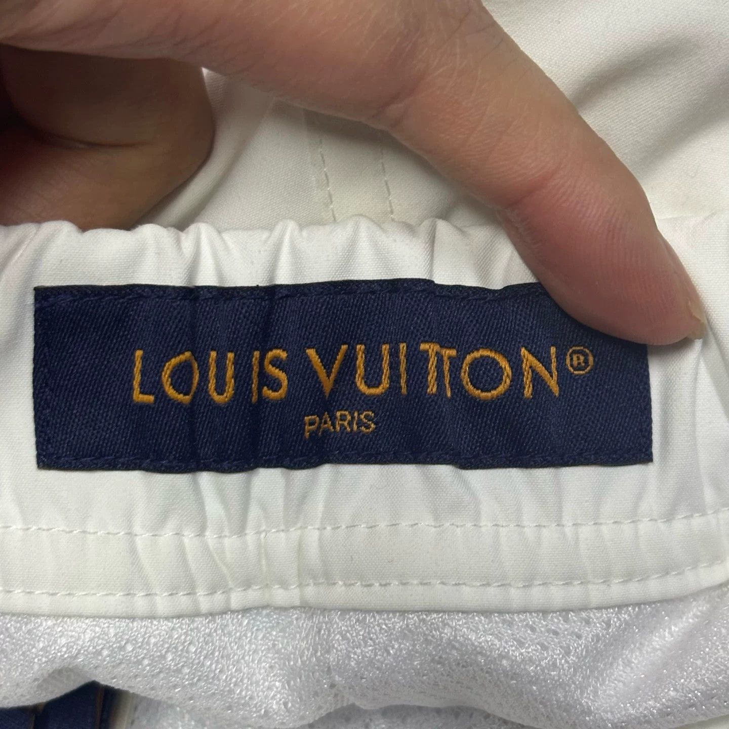 Louis Vuitton Louis Vuitton America's Cup Technical Shorts EU 48 Size US 32 / EU 48 - 4 Thumbnail