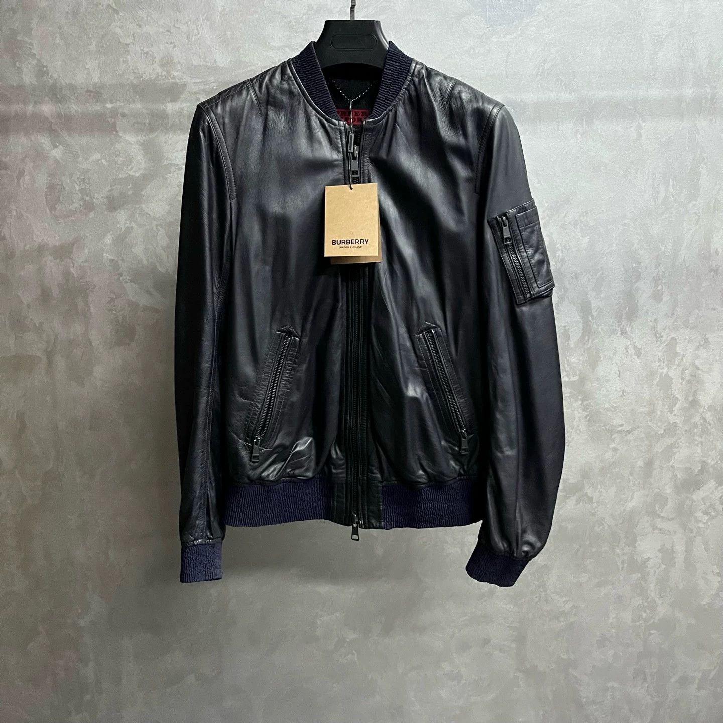 Burberry Burberry Sport Lambskin Leather Bomber Jacket Size M Size US M / EU 48-50 / 2 - 2 Thumbnail
