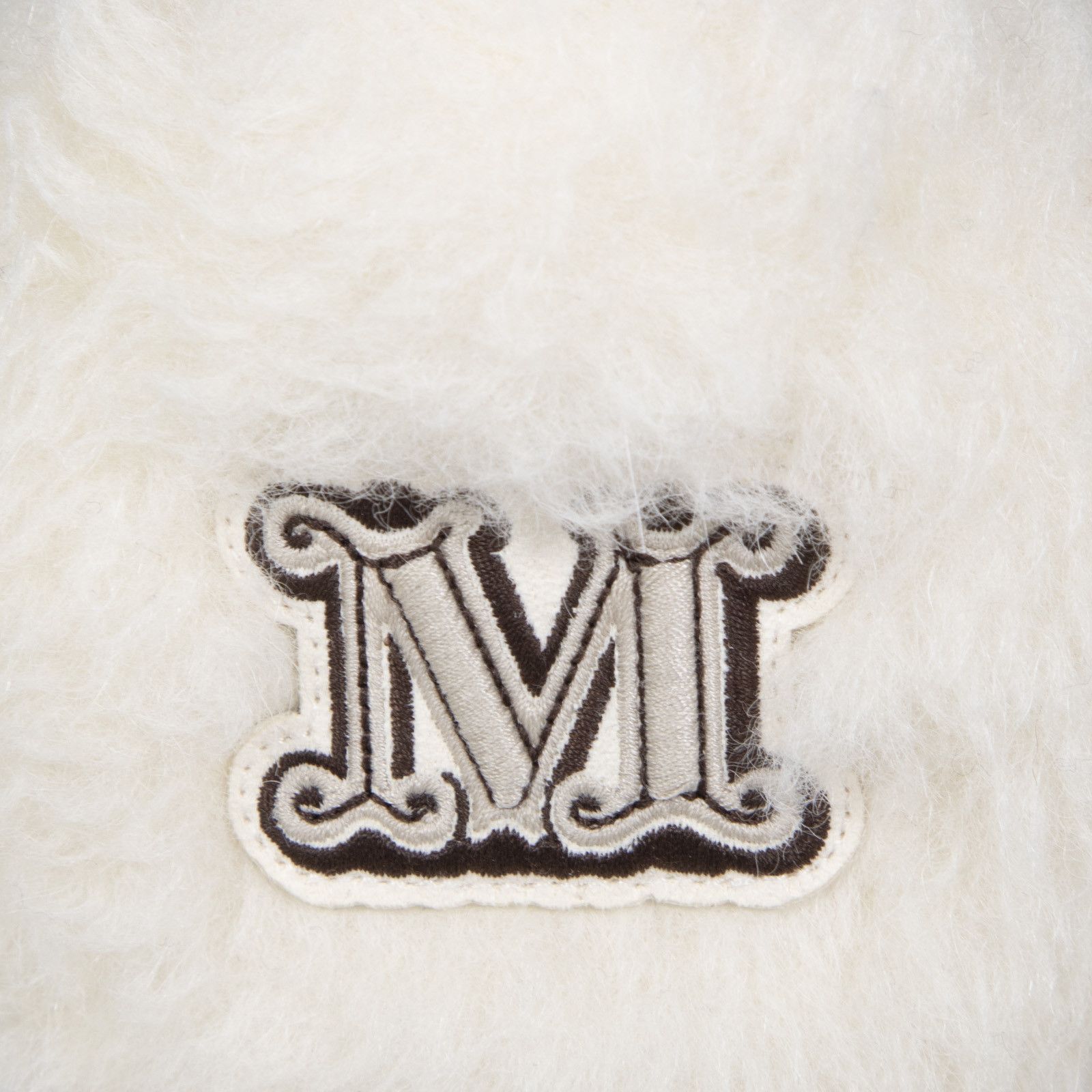 Max Mara White Logo Detail Earmuffs Size ONE SIZE - 4 Thumbnail