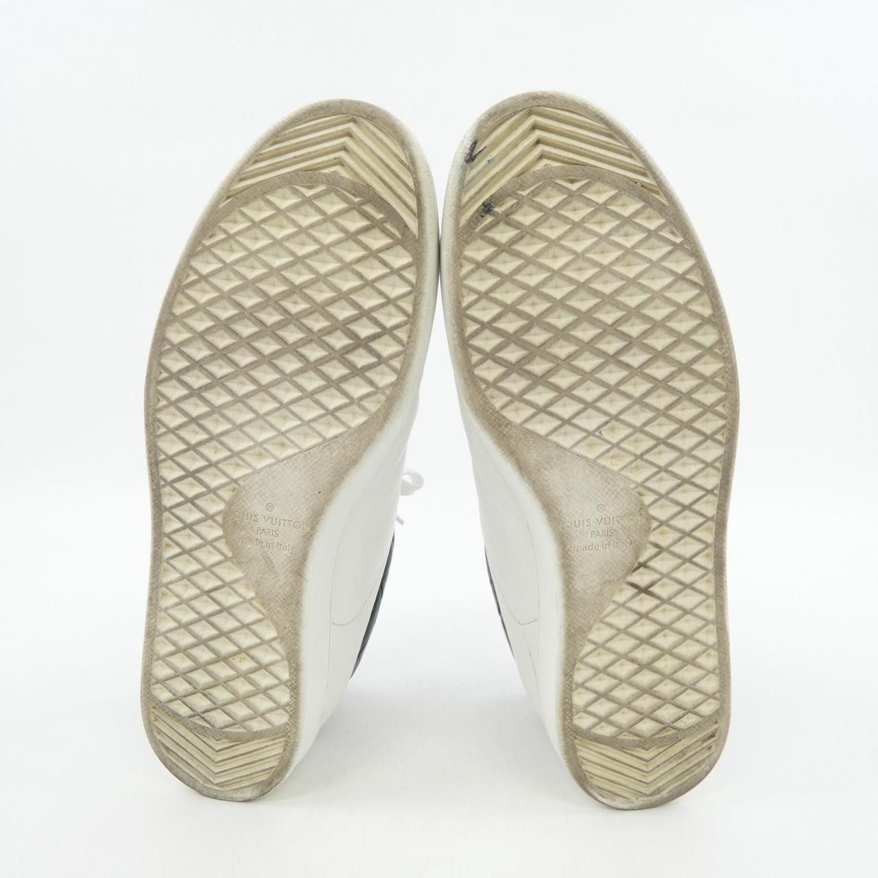 Louis Vuitton Louis Vuitton Louis Vuitton Sneakers Leather Shoes DUTY FREE for USA Size ONE SIZE - 4 Thumbnail