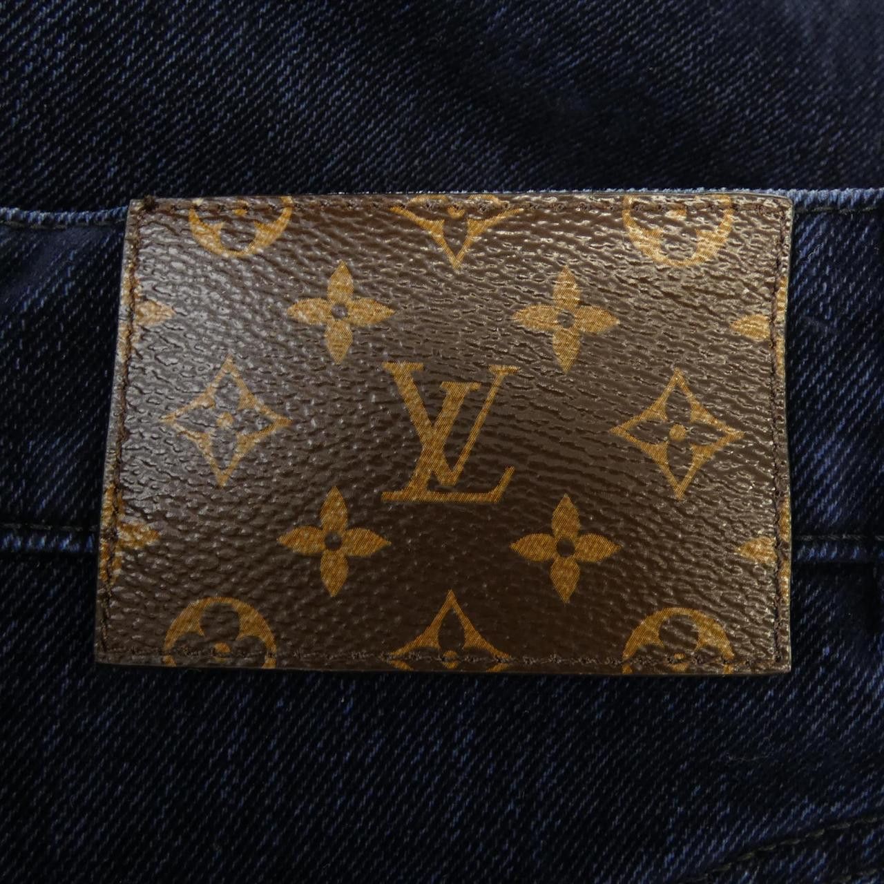 Louis Vuitton Louis Vuitton Louis Vuitton Skirt Textile Skirts FHSK040UW DUTY FREE for USA Size ONE SIZE - 7 Thumbnail