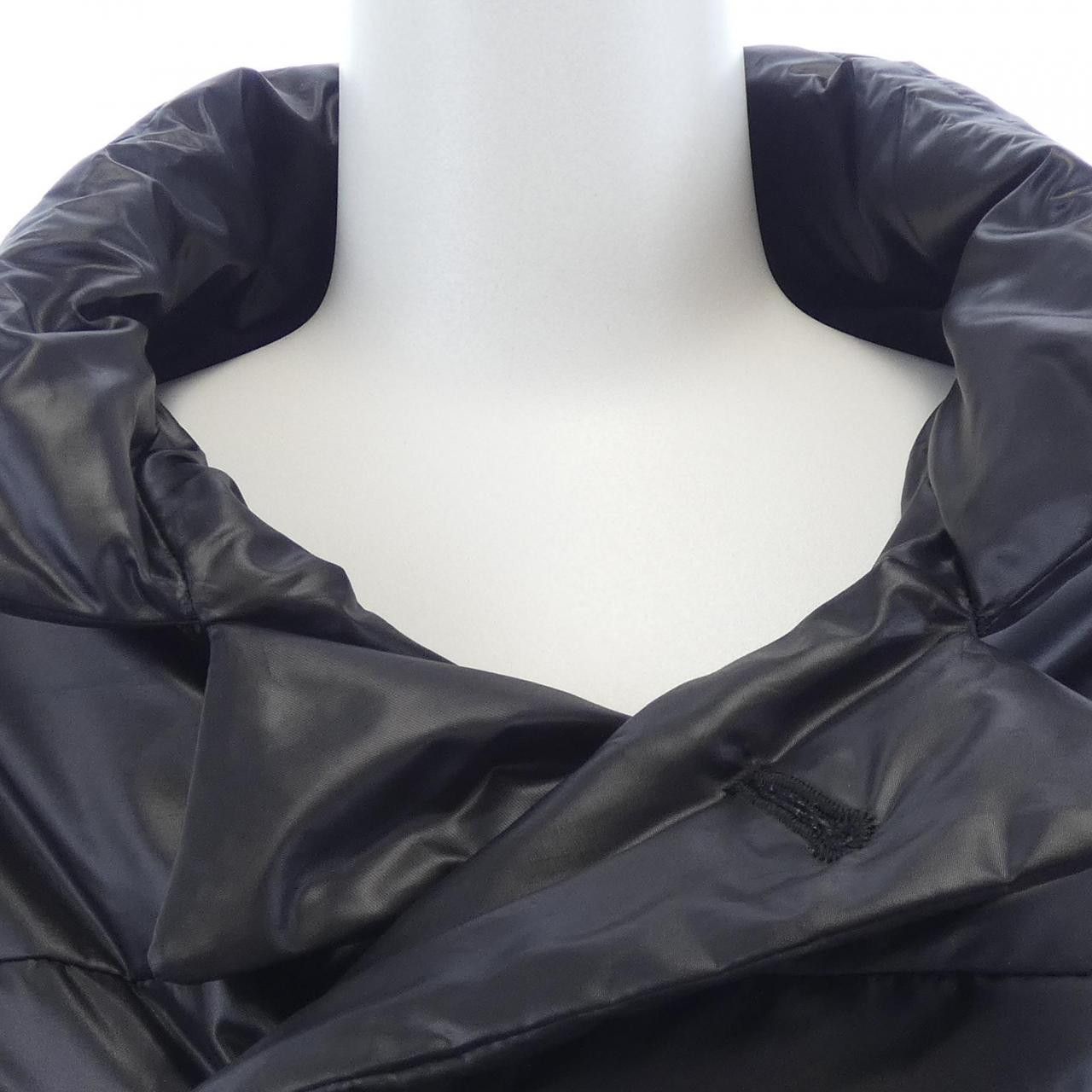 Comme des Garcons Comme des Garçons tao COMME des GARCONS Down Jacket Textile Outerwear TN-J005 DUTY FREE for USA Size ONE SIZE - 5 Thumbnail