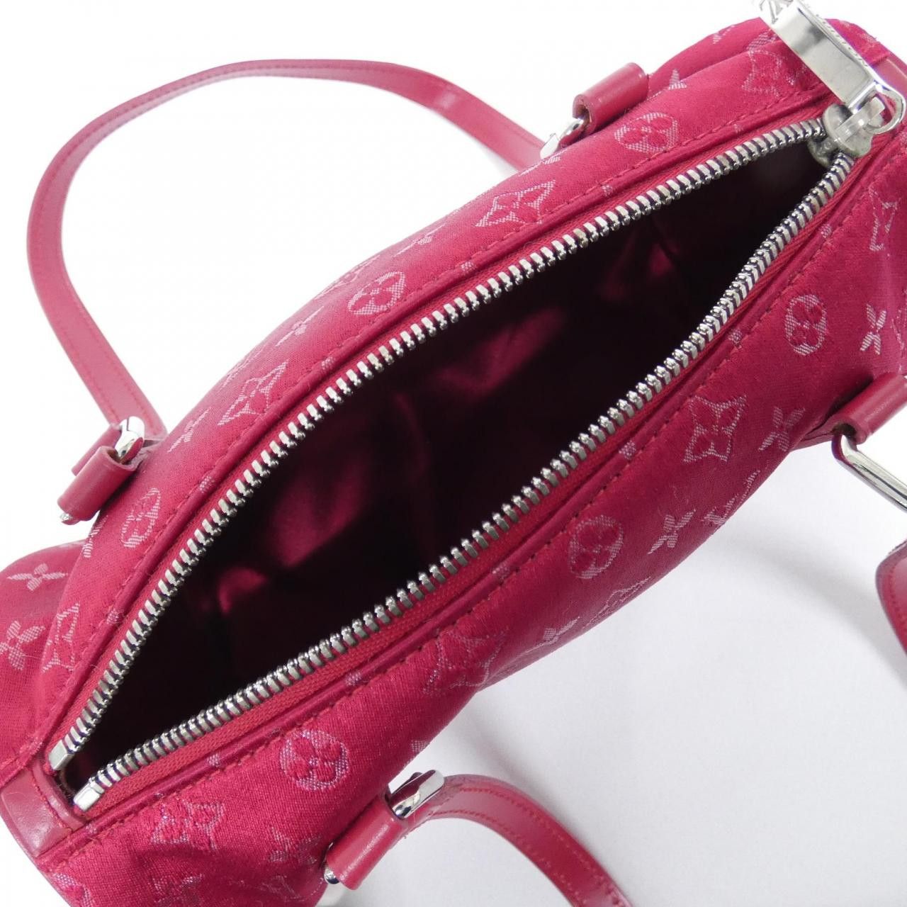 Louis Vuitton Louis Vuitton Louis Vuitton Monogram Satin Bag Textile Handbag M92353 DUTY FREE for USA Size ONE SIZE - 6 Thumbnail