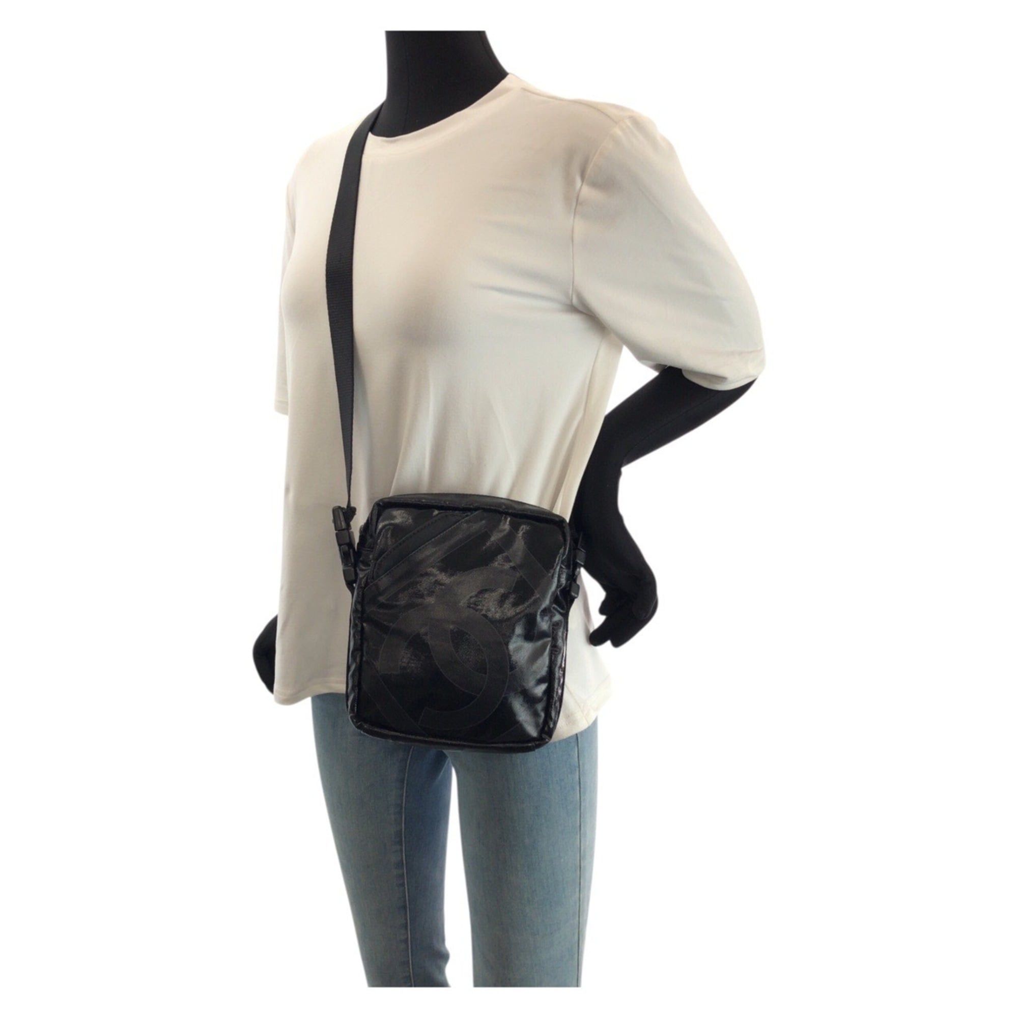 Chanel CHANEL Sport Line Coco Mark Black Coated Canvas Shoulder Bag/Pouch for Women Size ONE SIZE - 7 Thumbnail