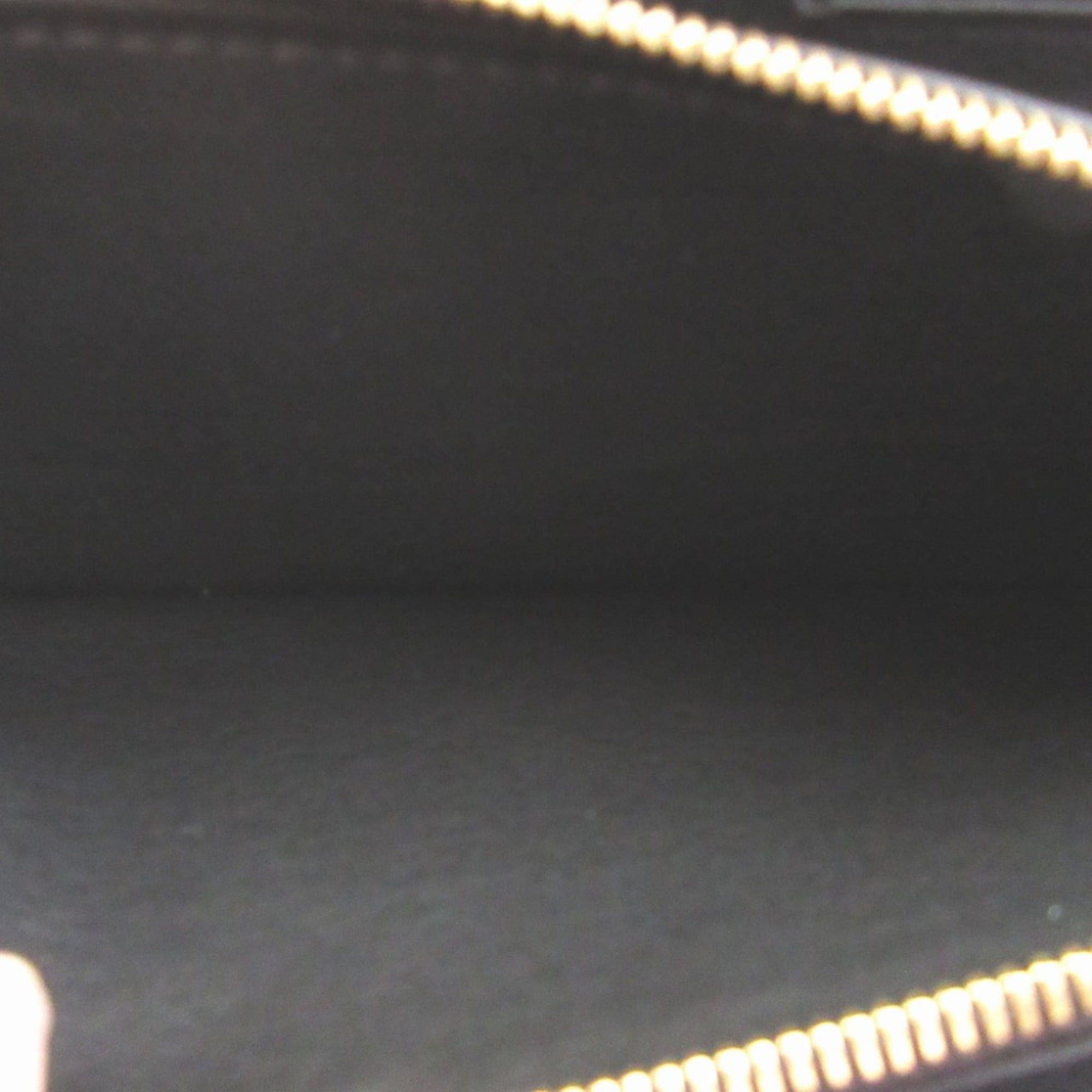 Louis Vuitton Like New Louis Vuitton M64551 Portefeuille Capucines Taurillon Leather Black Bi-fold Long Wallet 0182LOUIS VUITTON Size ONE SIZE - 5 Thumbnail