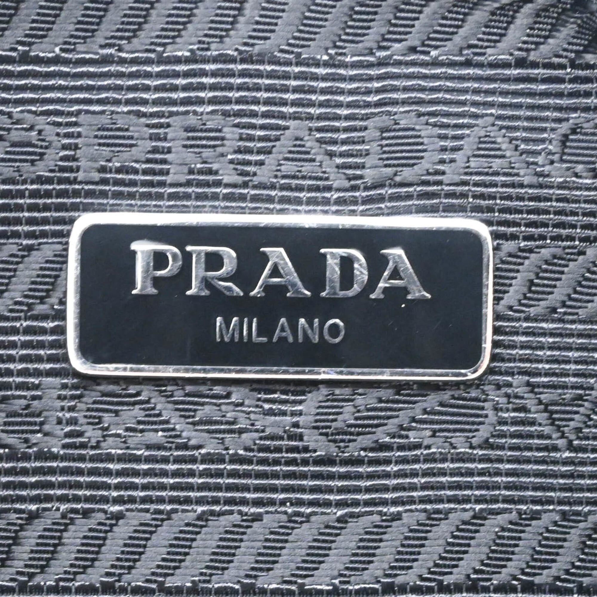 Prada PRADA Re-Edition 2005 Nylon Leather Shoulder Handbag for Women, Black Size ONE SIZE - 9 Thumbnail