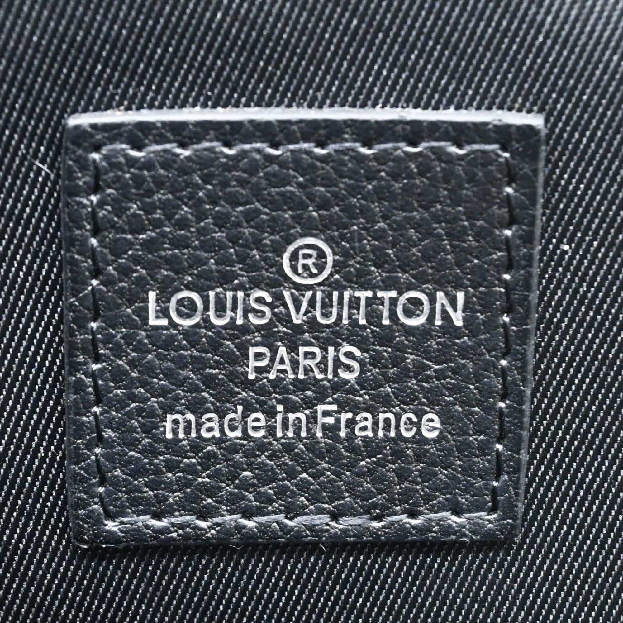 Louis Vuitton LOUIS VUITTON Pochette Jour GM Taurillon Leather Clutch Bag LV Black M67747 Size ONE SIZE - 7 Thumbnail