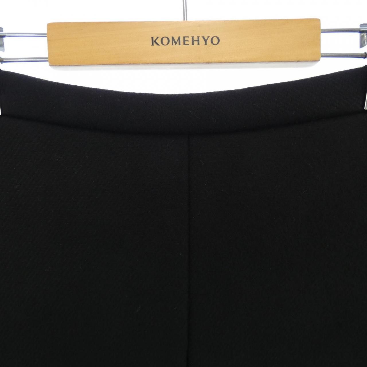Moncler Moncler Moncler Skirt Textile Skirts 420932551080 DUTY FREE for USA Size ONE SIZE - 6 Thumbnail
