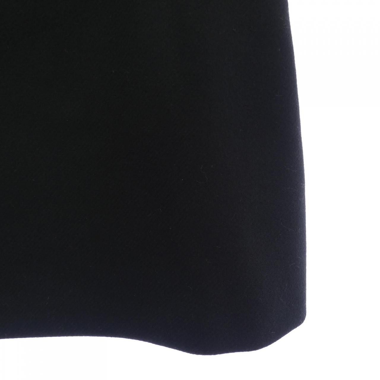 Moncler Moncler Moncler Skirt Textile Skirts 420932551080 DUTY FREE for USA Size ONE SIZE - 7 Thumbnail