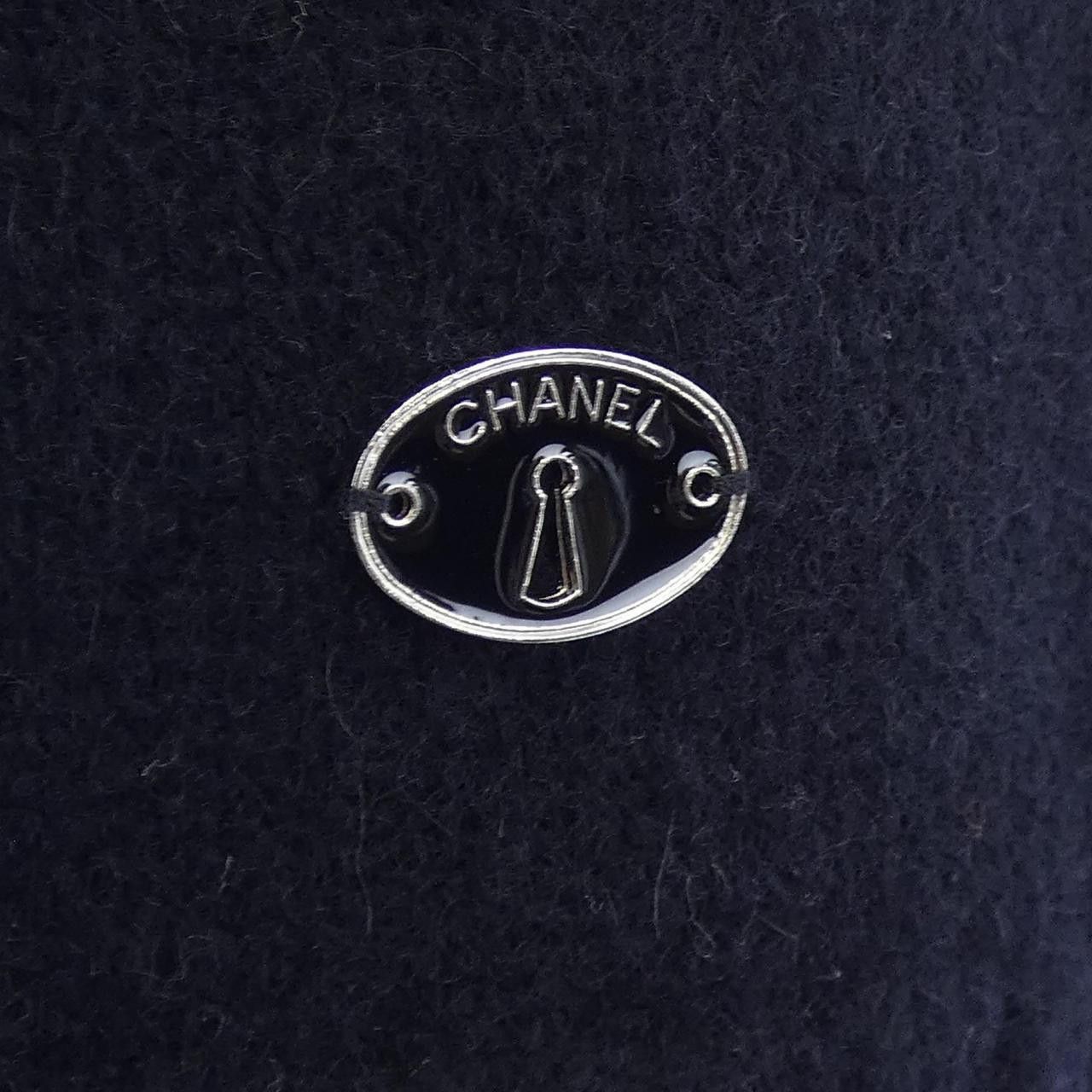 Chanel Chanel Chanel Cashmere Blend Knitwear Textile Tops P31739K00635 DUTY FREE for USA Size ONE SIZE - 7 Thumbnail