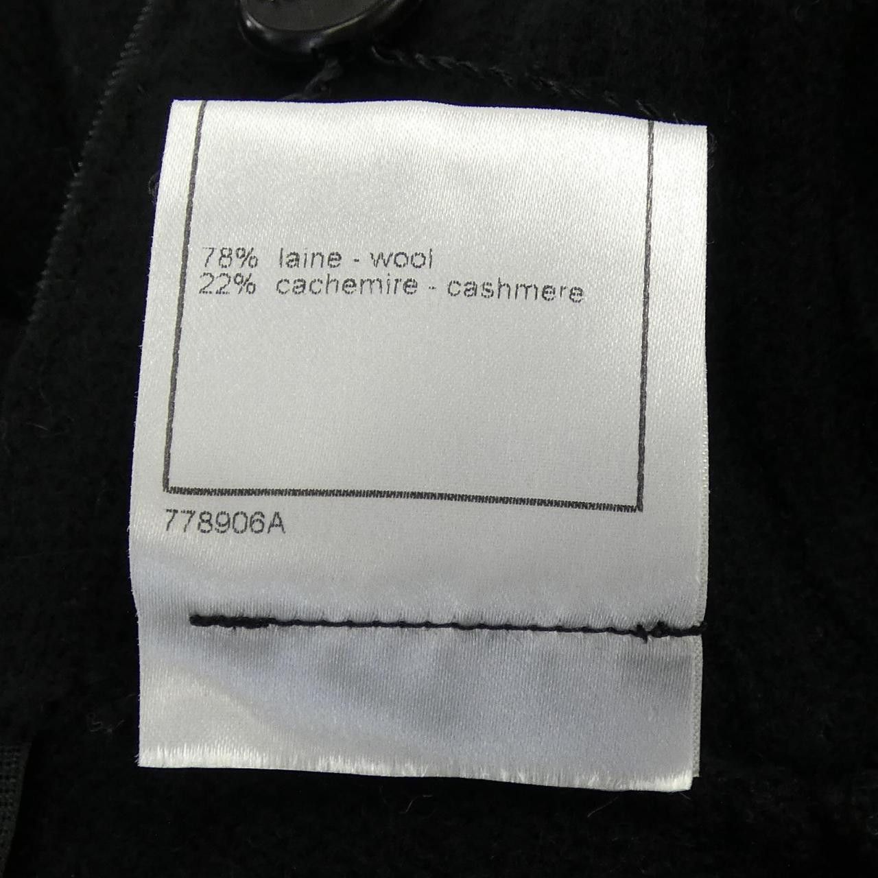 Chanel Chanel Chanel Cashmere Blend Knitwear Textile Tops P31739K00635 DUTY FREE for USA Size ONE SIZE - 3 Thumbnail