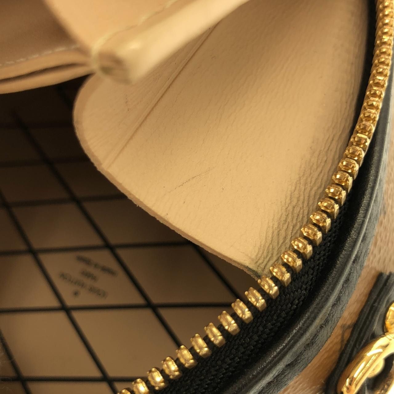 Louis Vuitton Louis Vuitton Louis Vuitton Monogram Reverse Mini Boite Chapeau shoulder bag Textile Shoulder Bag M68276 DUTY FREE for USA Size ONE SIZE - 10 Thumbnail