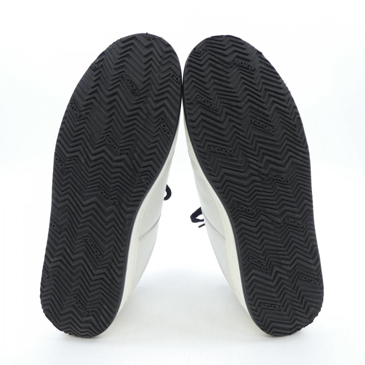 Yves Saint Laurent Yves Saint Laurent Saint Laurent 713602 Sneakers Textile Shoes 713602 DUTY FREE for USA Size ONE SIZE - 4 Thumbnail