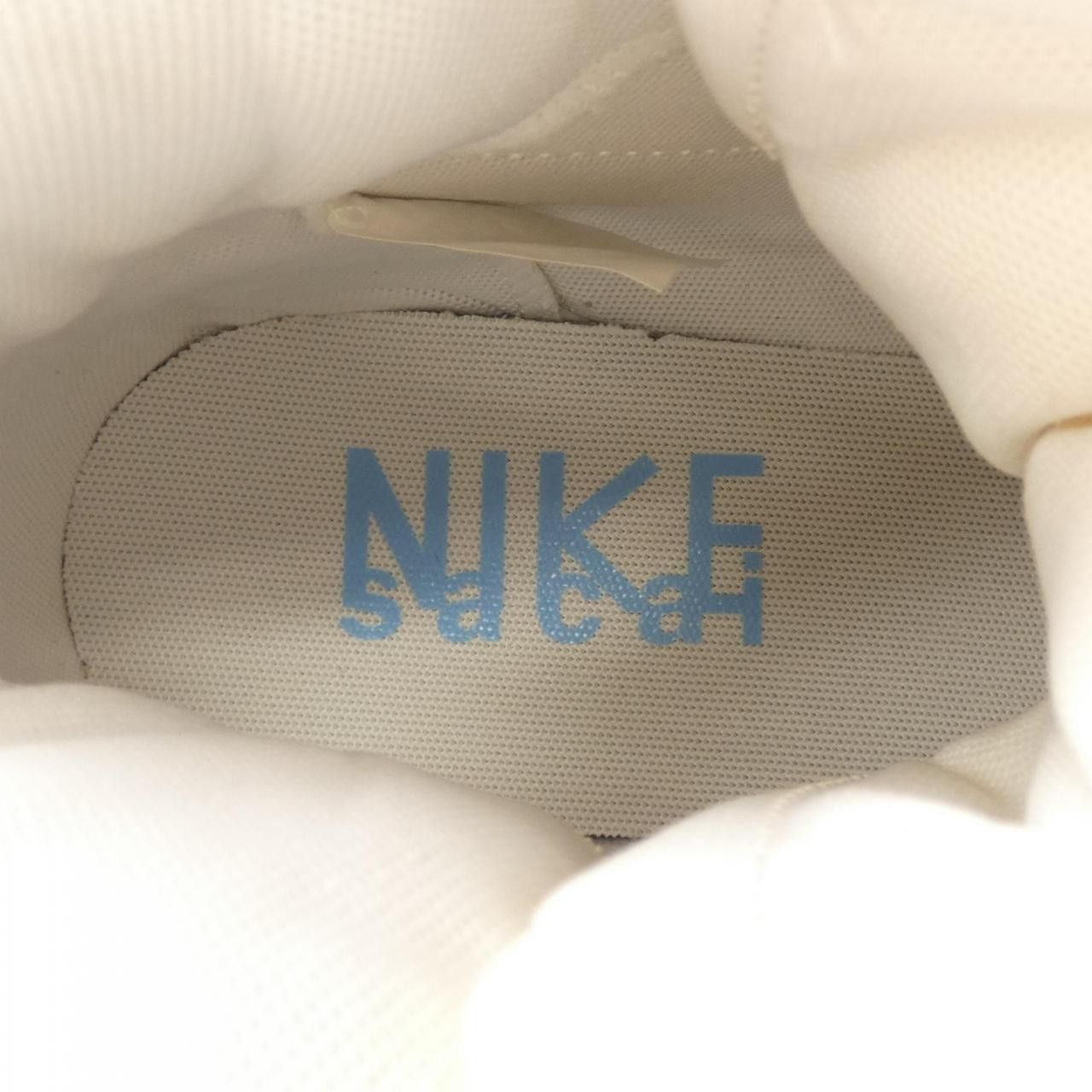 Other Other Nike Sneakers Plastic / Synthetic Shoes BV0072-100 DUTY FREE for USA Size ONE SIZE - 6 Thumbnail
