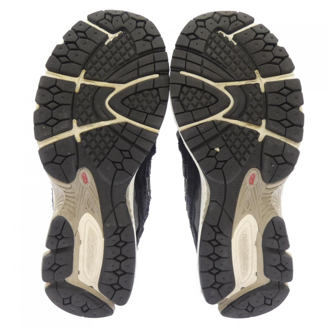 Other Other New Balance 2002 Sneakers Textile Shoes M2002RDJ DUTY FREE for USA Size ONE SIZE - 4 Thumbnail