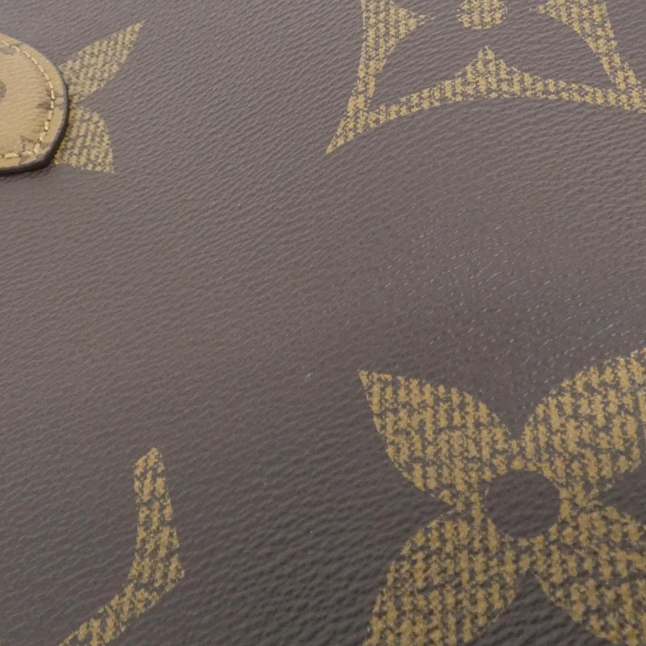 Louis Vuitton Louis Vuitton Louis Vuitton OnTheGo Monogram Giant Tote Bag Textile Tote Bag M45321 DUTY FREE for USA Size ONE SIZE - 6 Thumbnail