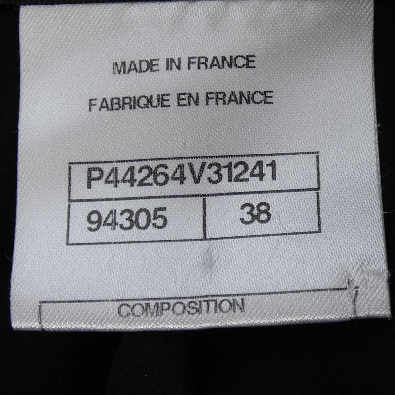 Chanel Chanel Chanel Jacket Others Outerwear P44264V31241 DUTY FREE for USA Size ONE SIZE - 4 Thumbnail