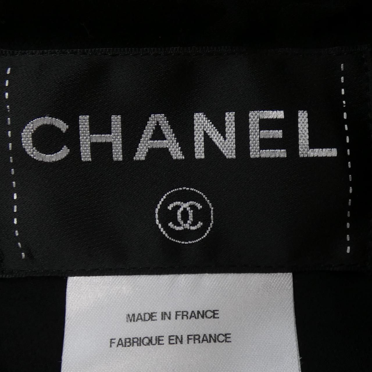 Chanel Chanel Chanel Jacket Others Outerwear P44264V31241 DUTY FREE for USA Size ONE SIZE - 5 Thumbnail