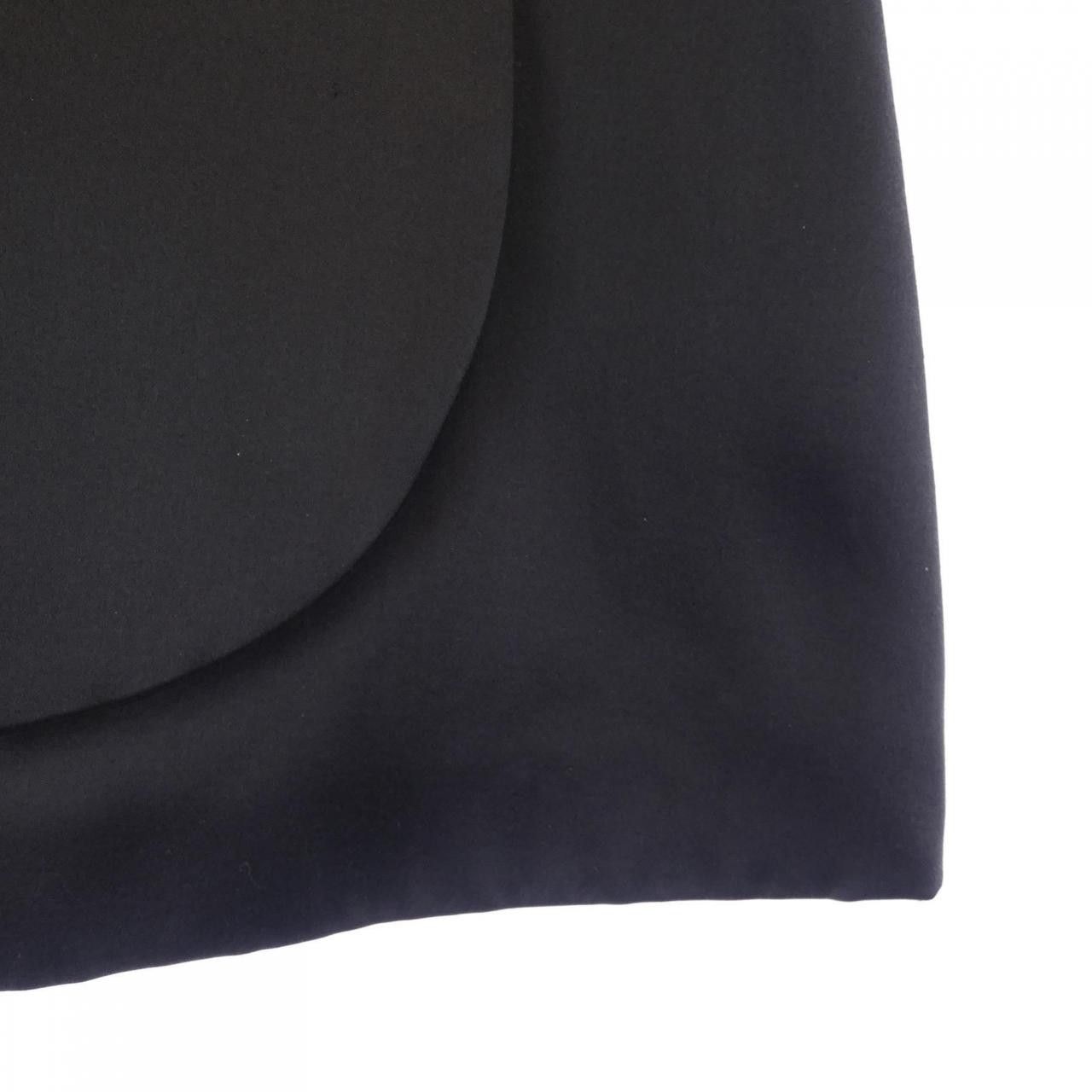 Fendi Fendi Fendi Skirt Others Skirts FQ7505 AM3Q DUTY FREE for USA Size ONE SIZE - 6 Thumbnail