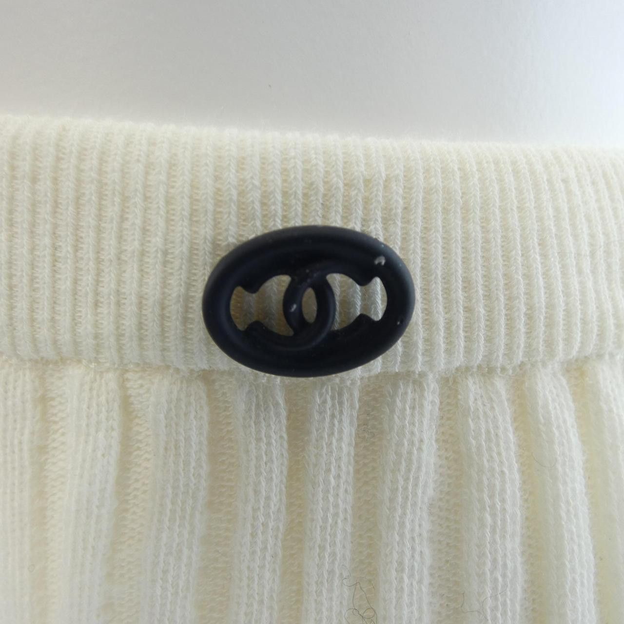 Chanel Chanel Chanel Skirt Textile Skirts P60739K46420 DUTY FREE for USA Size ONE SIZE - 7 Thumbnail