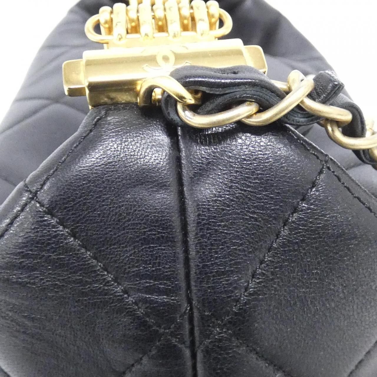 Chanel Chanel Chanel Lambskin Shoulder Bag Leather Shoulder Bag AS3242 DUTY FREE for USA Size ONE SIZE - 5 Thumbnail