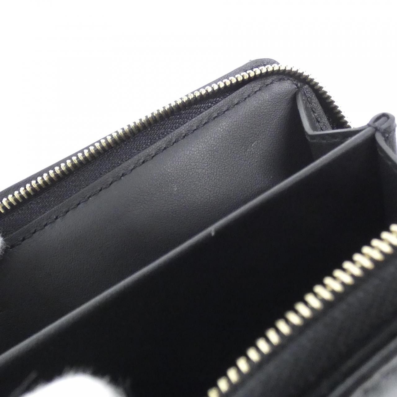 Louis Vuitton Louis Vuitton Louis Vuitton Coussin Portefeuille Lamb Wallet Leather Short Wallet M81599 DUTY FREE for USA Size ONE SIZE - 10 Thumbnail