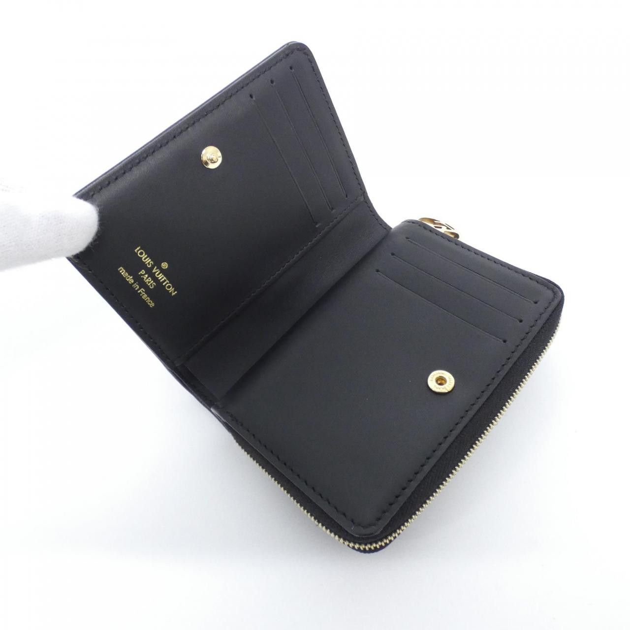 Louis Vuitton Louis Vuitton Louis Vuitton Coussin Portefeuille Lamb Wallet Leather Short Wallet M81599 DUTY FREE for USA Size ONE SIZE - 7 Thumbnail