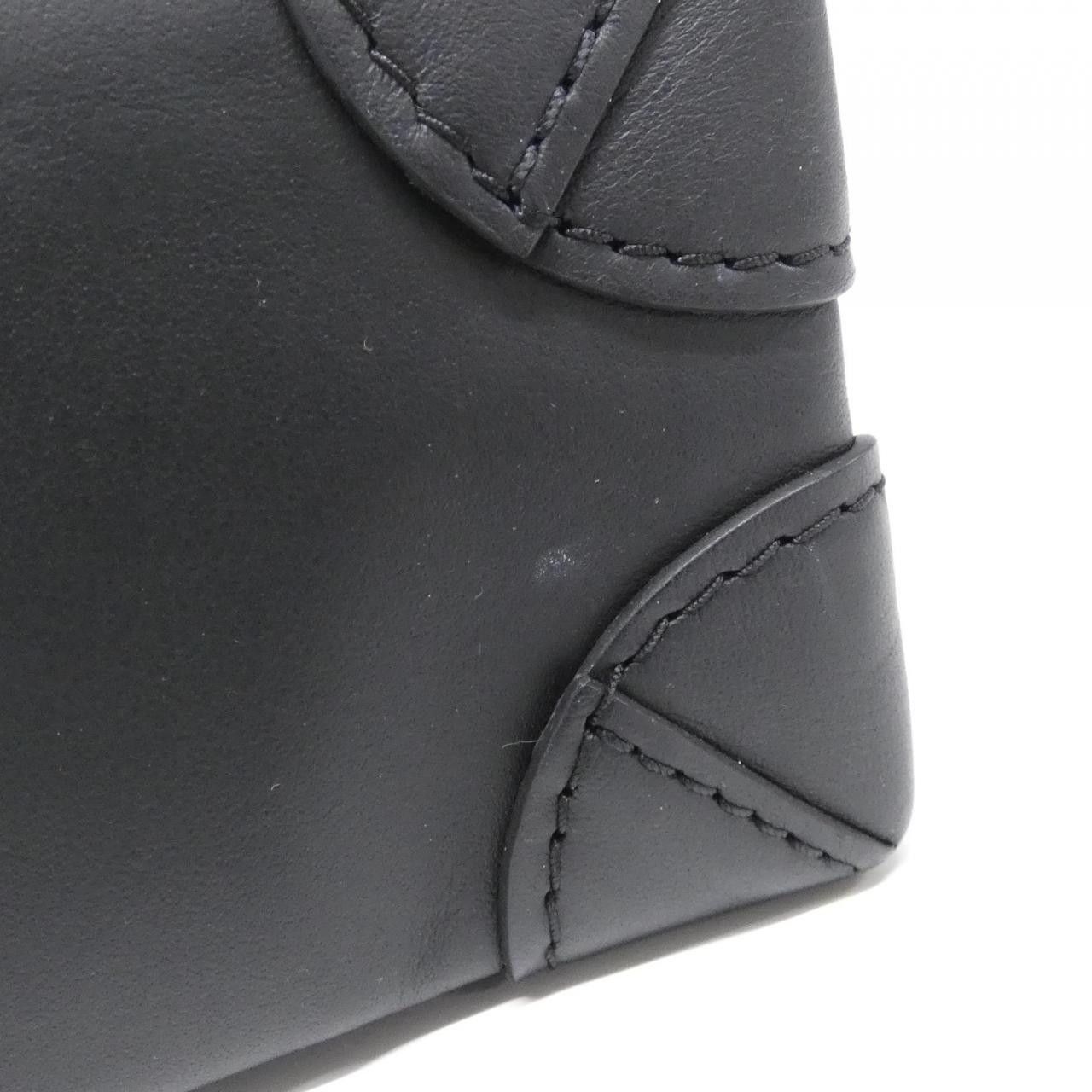 Louis Vuitton Louis Vuitton Louis Vuitton Monogram Seau Steamer XS Shoulder Bag Leather Shoulder Bag M58707 DUTY FREE for USA Size ONE SIZE - 5 Thumbnail