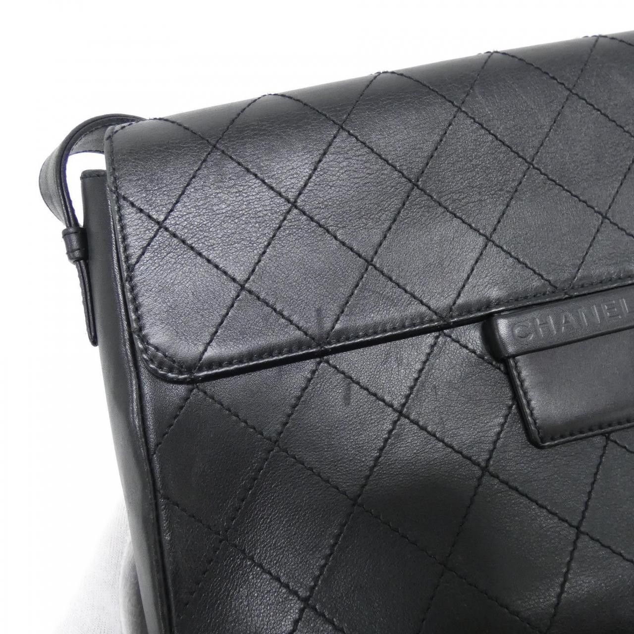 Chanel Chanel Chanel Calf Shoulder Bag Leather Shoulder Bag DUTY FREE for USA Size ONE SIZE - 5 Thumbnail