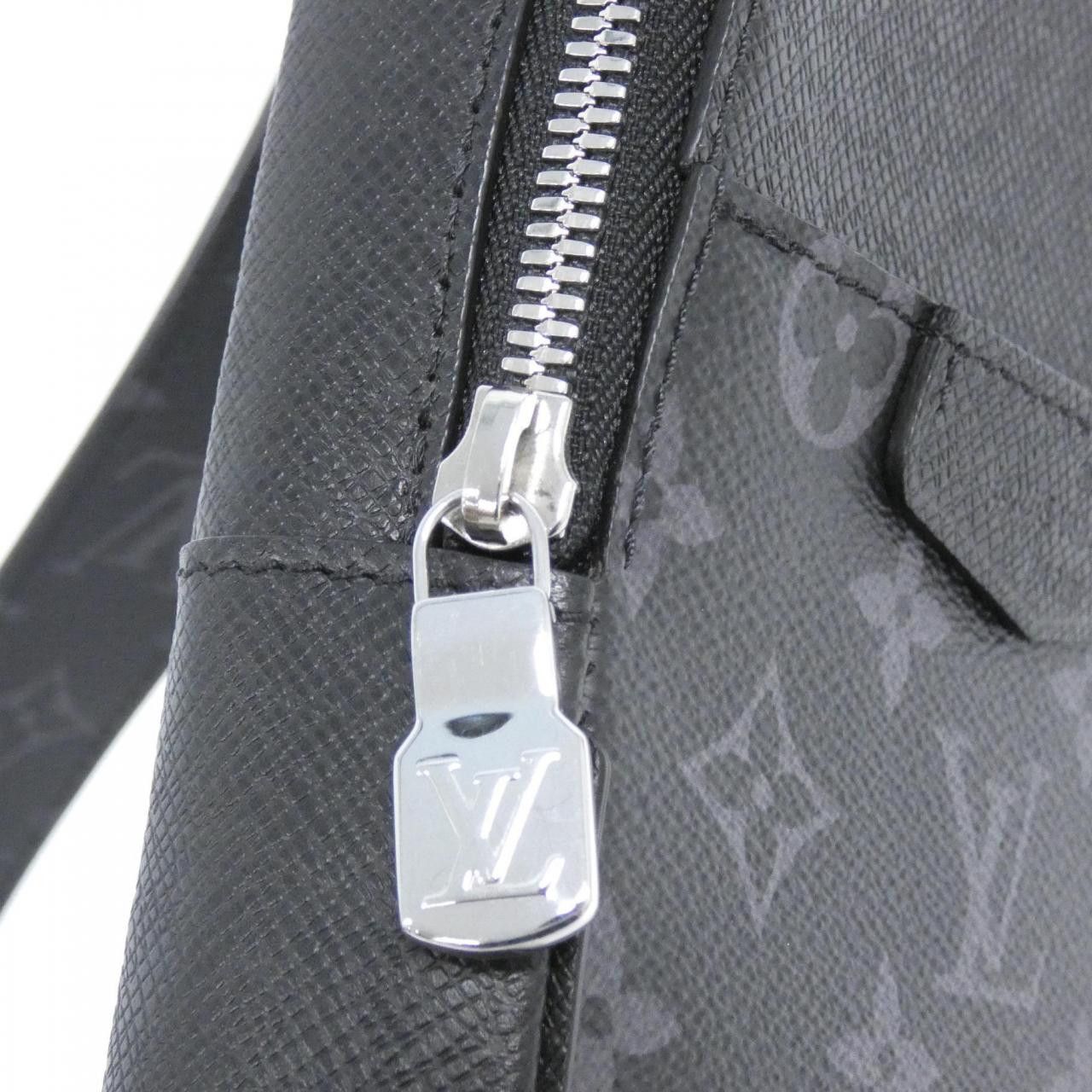 Louis Vuitton Louis Vuitton Louis Vuitton Taiga Rama Outdoor Sling Bag Coated Canvas Calf Shoulder Bag Leather Shoulder Bag M30741 DUTY FREE for USA Size ONE SIZE - 6 Thumbnail