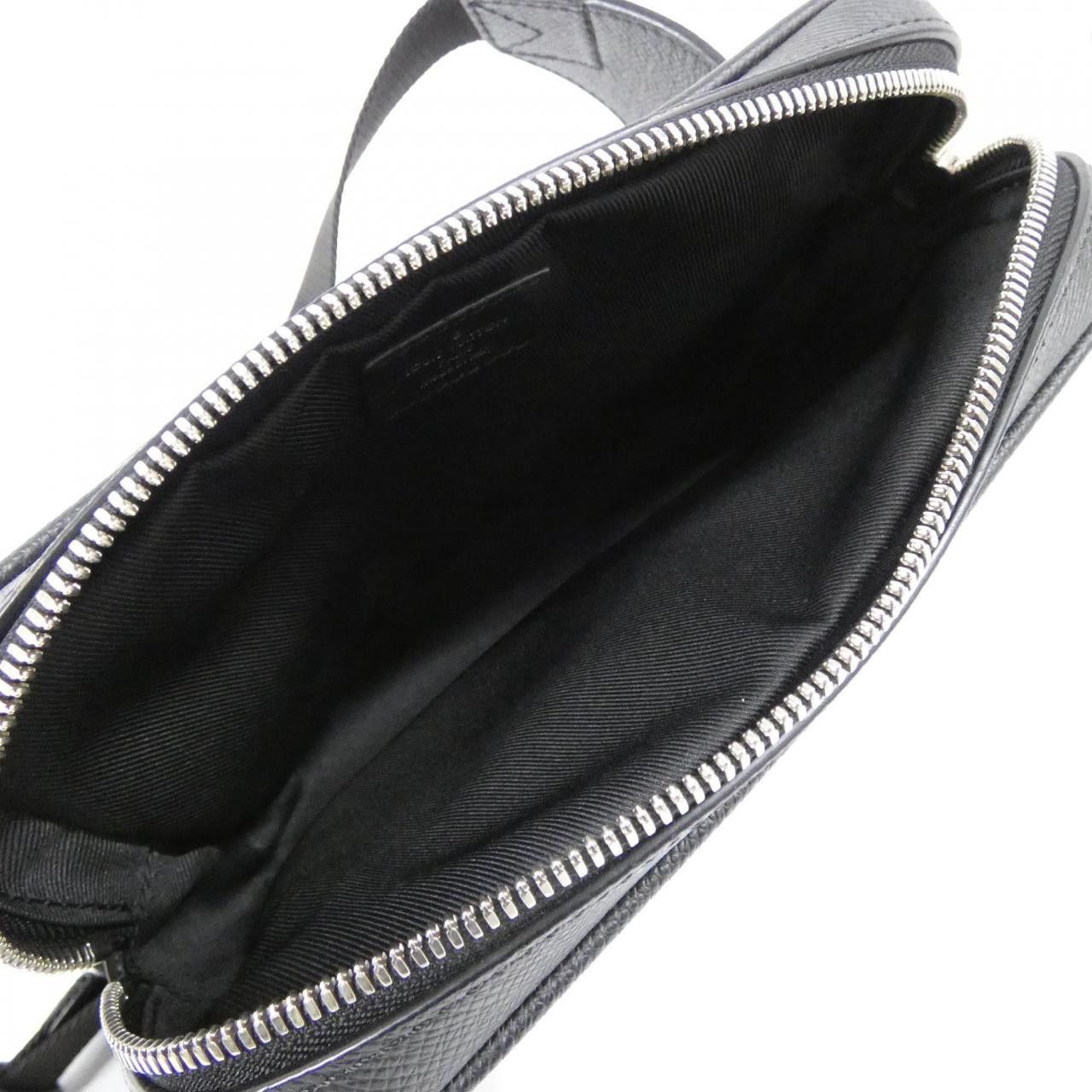 Louis Vuitton Louis Vuitton Louis Vuitton Taiga Shoulder Bag Leather Shoulder Bag M33438 DUTY FREE for USA Size ONE SIZE - 10 Thumbnail