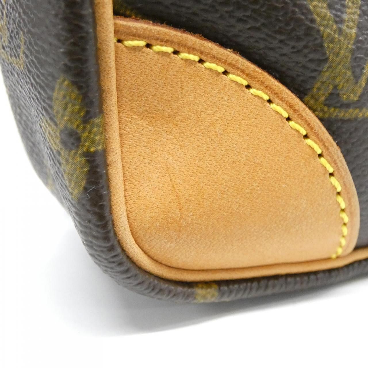 Louis Vuitton Louis Vuitton Louis Vuitton Danube Monogram shoulder bag Textile Shoulder Bag M45266 DUTY FREE for USA Size ONE SIZE - 5 Thumbnail
