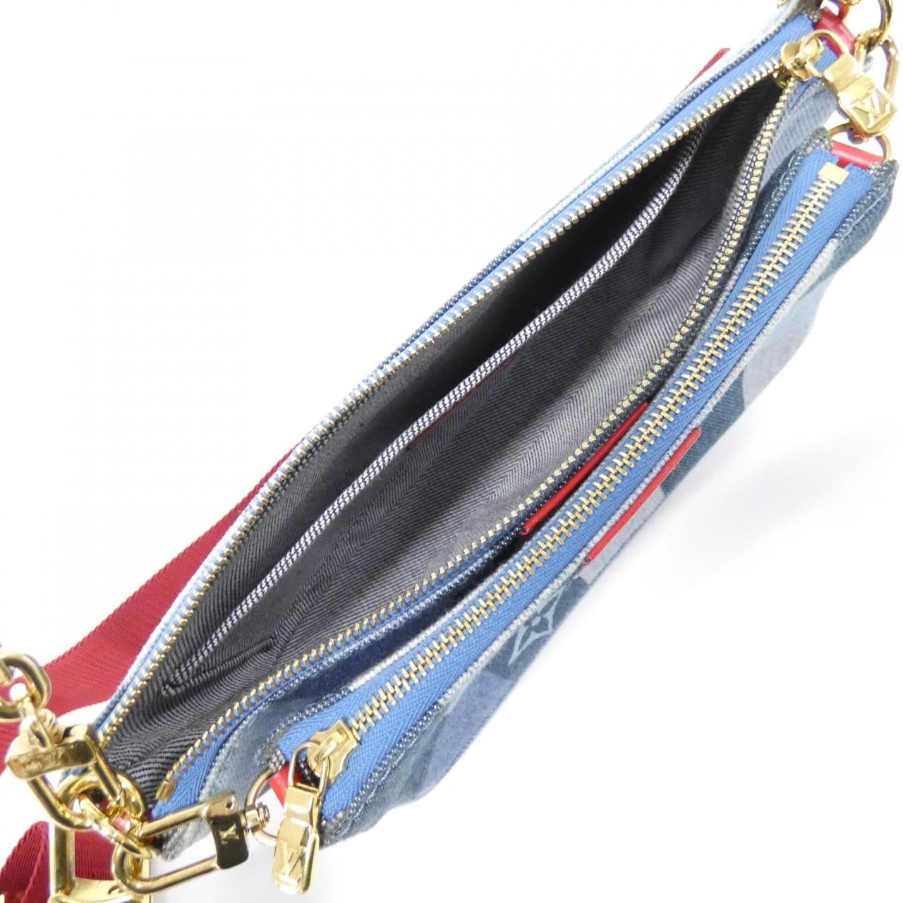 Louis Vuitton Louis Vuitton Louis Vuitton Denim Monogram Multi Pochette Accessoires Shoulder Bag Textile Shoulder Bag M44990 DUTY FREE for USA Size ONE SIZE - 9 Thumbnail