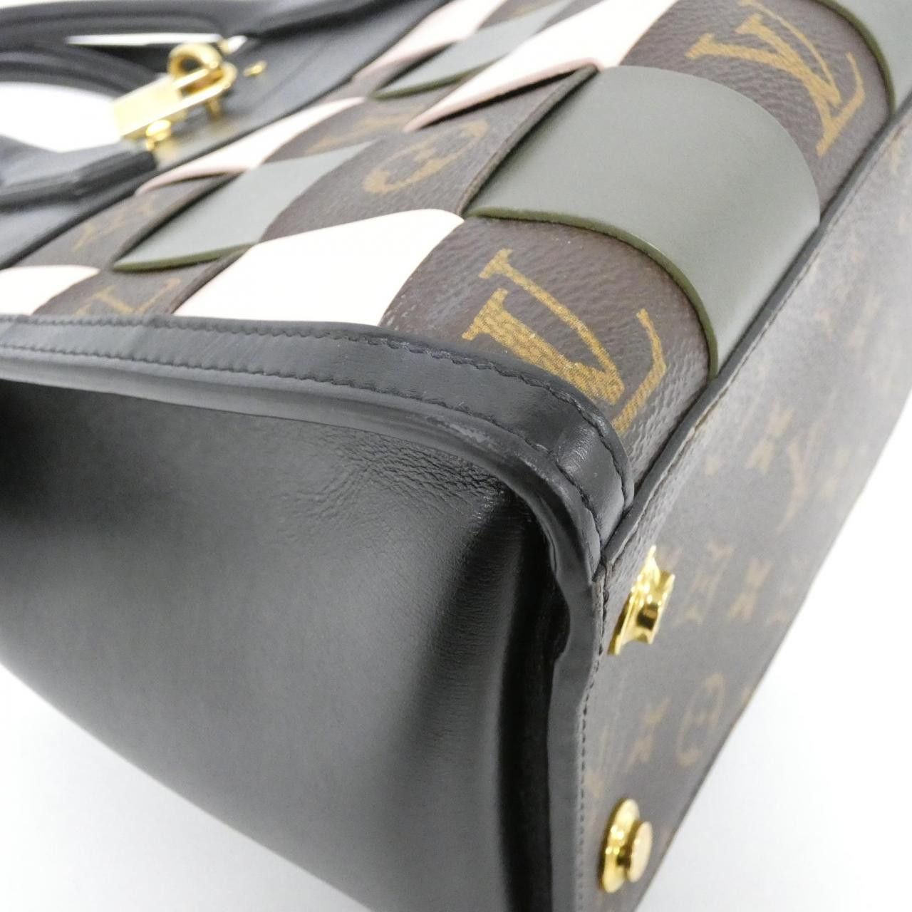 Louis Vuitton Louis Vuitton Louis Vuitton City Steamer Calf Coated Canvas Bag Leather Shoulder Bag M57222 DUTY FREE for USA Size ONE SIZE - 3 Thumbnail