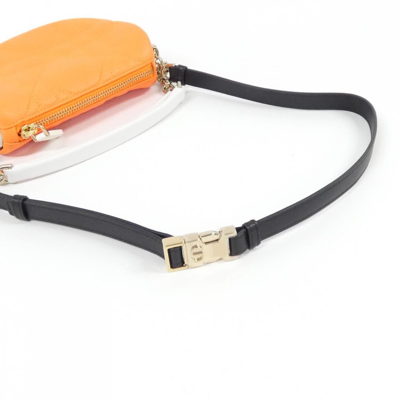 Dior Dior Christian Dior Dior Vibe Leather Shoulder Bag Leather Crossbody Bag M7200ONOA DUTY FREE for USA Size ONE SIZE - 6 Thumbnail