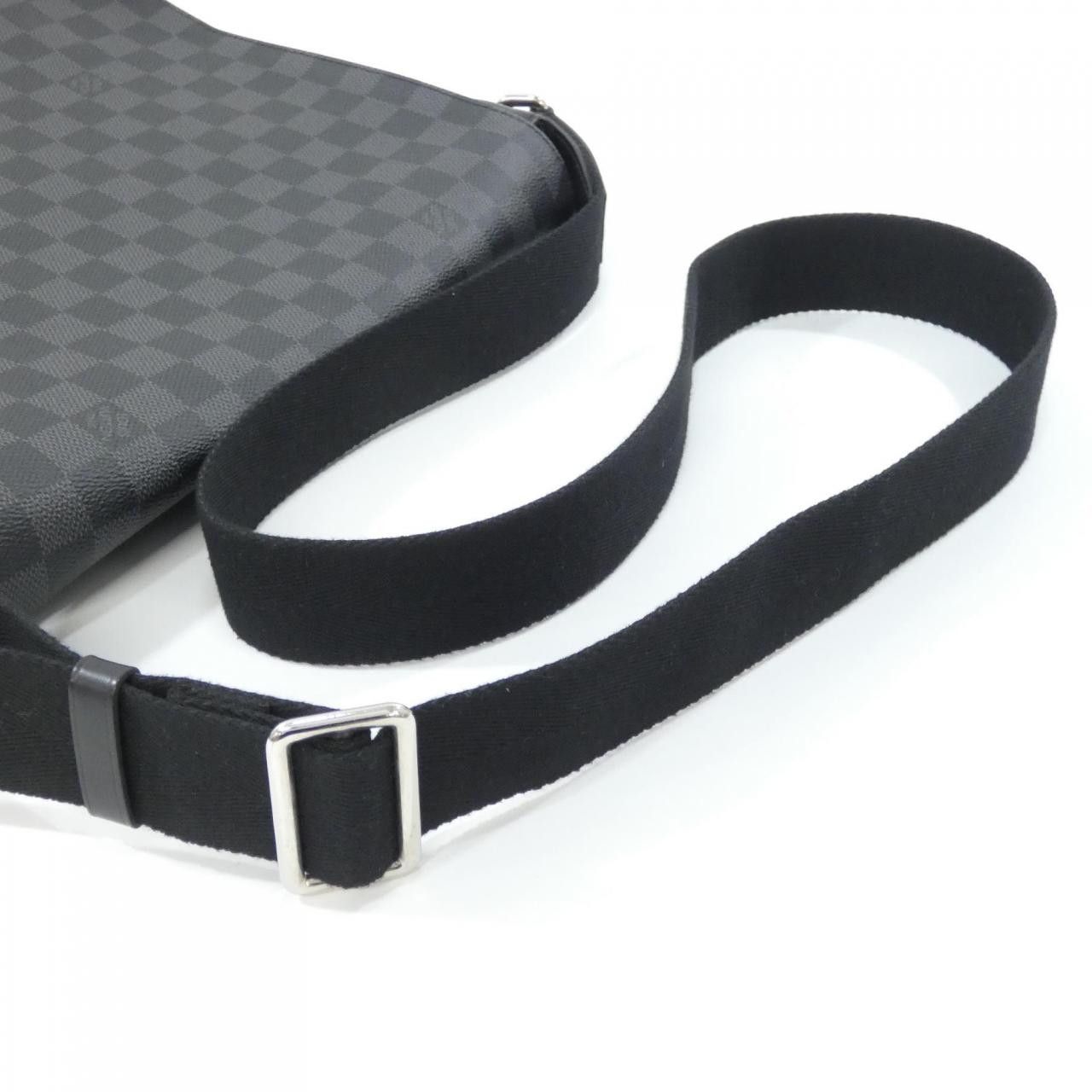 Louis Vuitton Louis Vuitton Louis Vuitton Damier Graphite District Coated Canvas Shoulder Bag Textile Shoulder Bag N41029 DUTY FREE for USA Size ONE SIZE - 6 Thumbnail