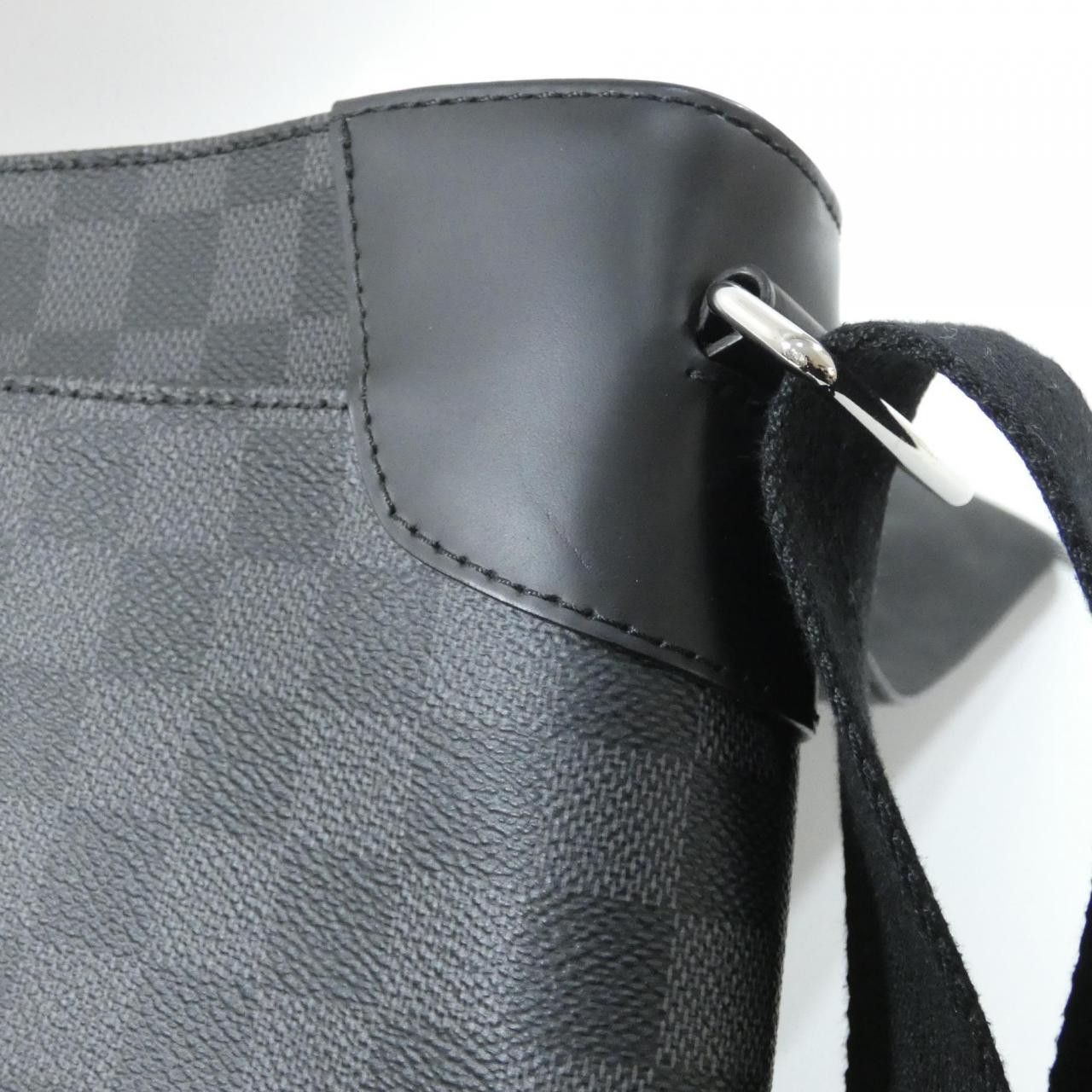 Louis Vuitton Louis Vuitton Louis Vuitton Damier Graphite District Coated Canvas Shoulder Bag Textile Shoulder Bag N41029 DUTY FREE for USA Size ONE SIZE - 5 Thumbnail