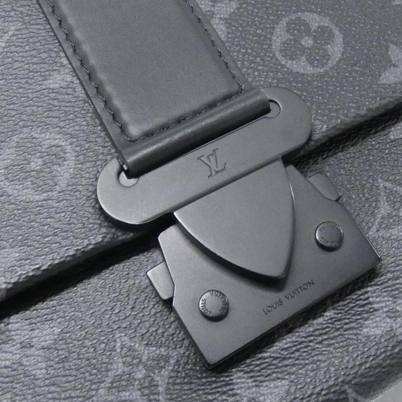 Louis Vuitton Louis Vuitton Louis Vuitton Monogram Eclipse S Cap Messenger Shoulder Bag Textile Shoulder Bag M46794 DUTY FREE for USA Size ONE SIZE - 4 Thumbnail