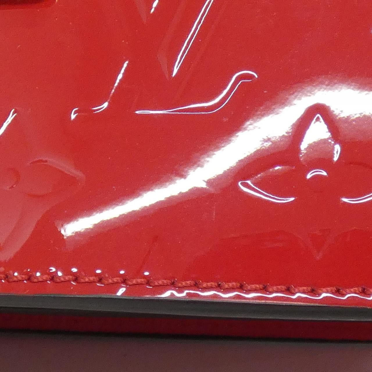 Louis Vuitton Louis Vuitton Louis Vuitton Vernis Trunk Clutch Shoulder Bag Plastic / Synthetic Shoulder Bag DUTY FREE for USA Size ONE SIZE - 6 Thumbnail