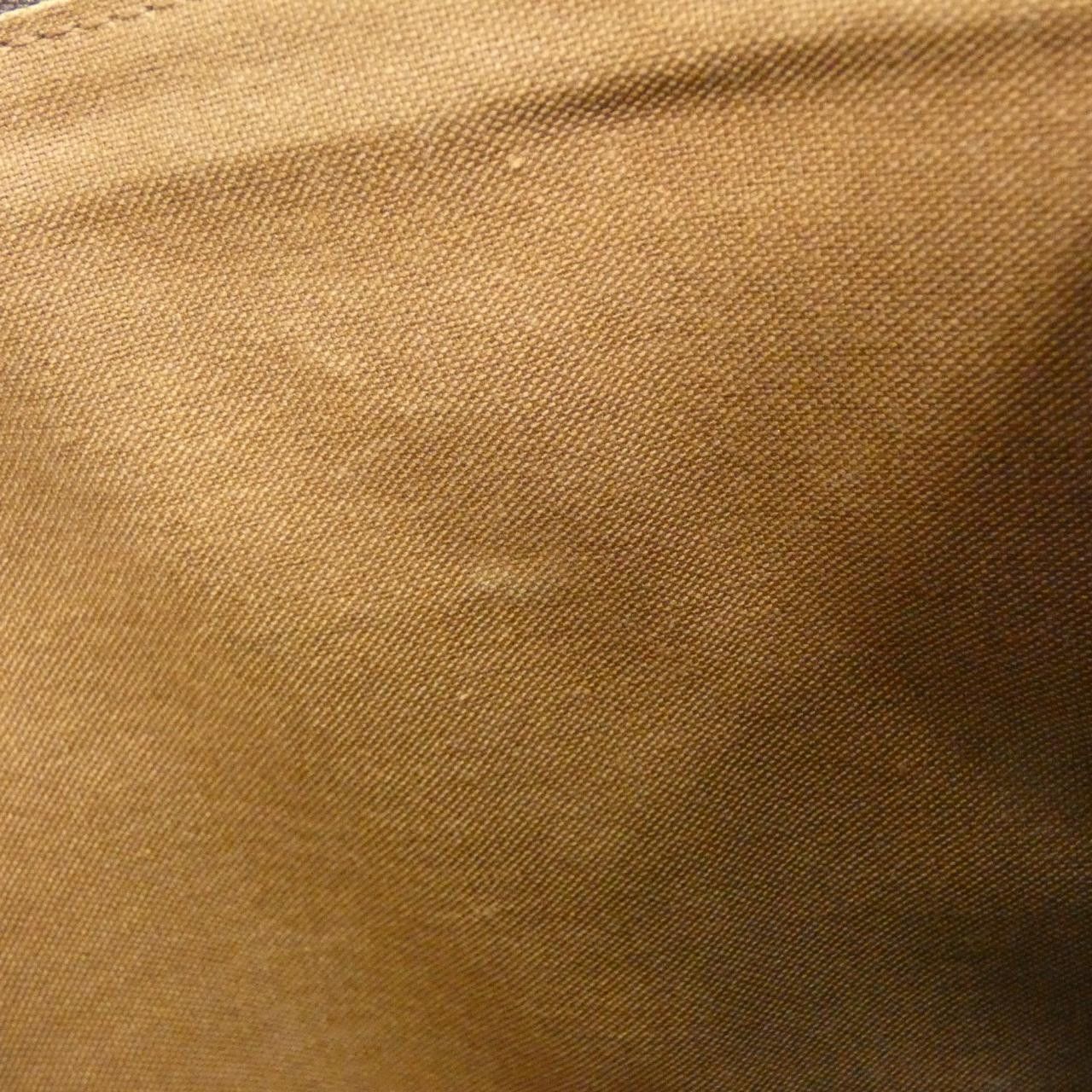 Louis Vuitton Louis Vuitton Louis Vuitton Popincourt Haut Monogram Shoulder Bag Textile Shoulder Bag M40007 DUTY FREE for USA Size ONE SIZE - 10 Thumbnail