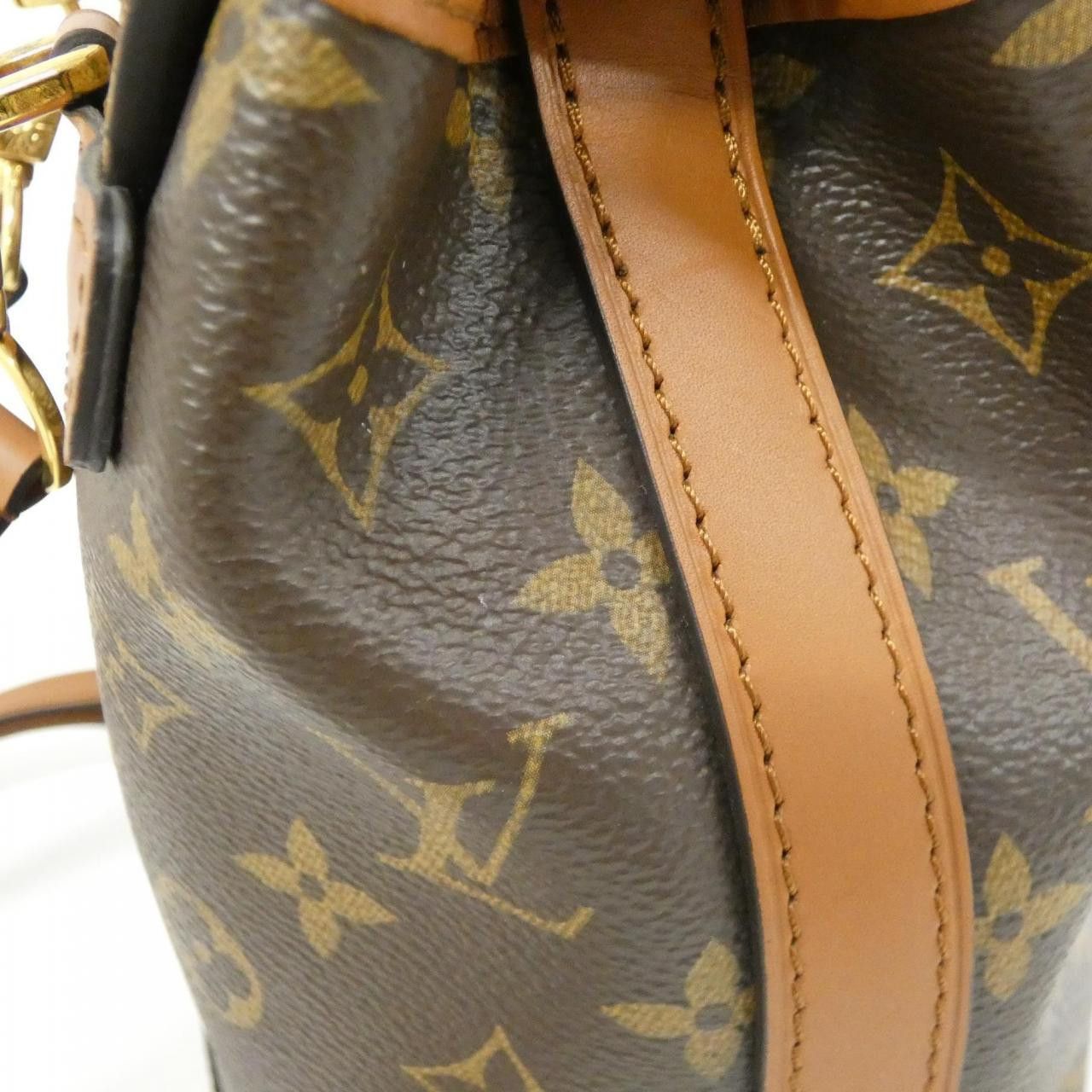 Louis Vuitton Louis Vuitton Louis Vuitton Dauphine Monogram Backpack Textile Backpack M45142 DUTY FREE for USA Size ONE SIZE - 6 Thumbnail