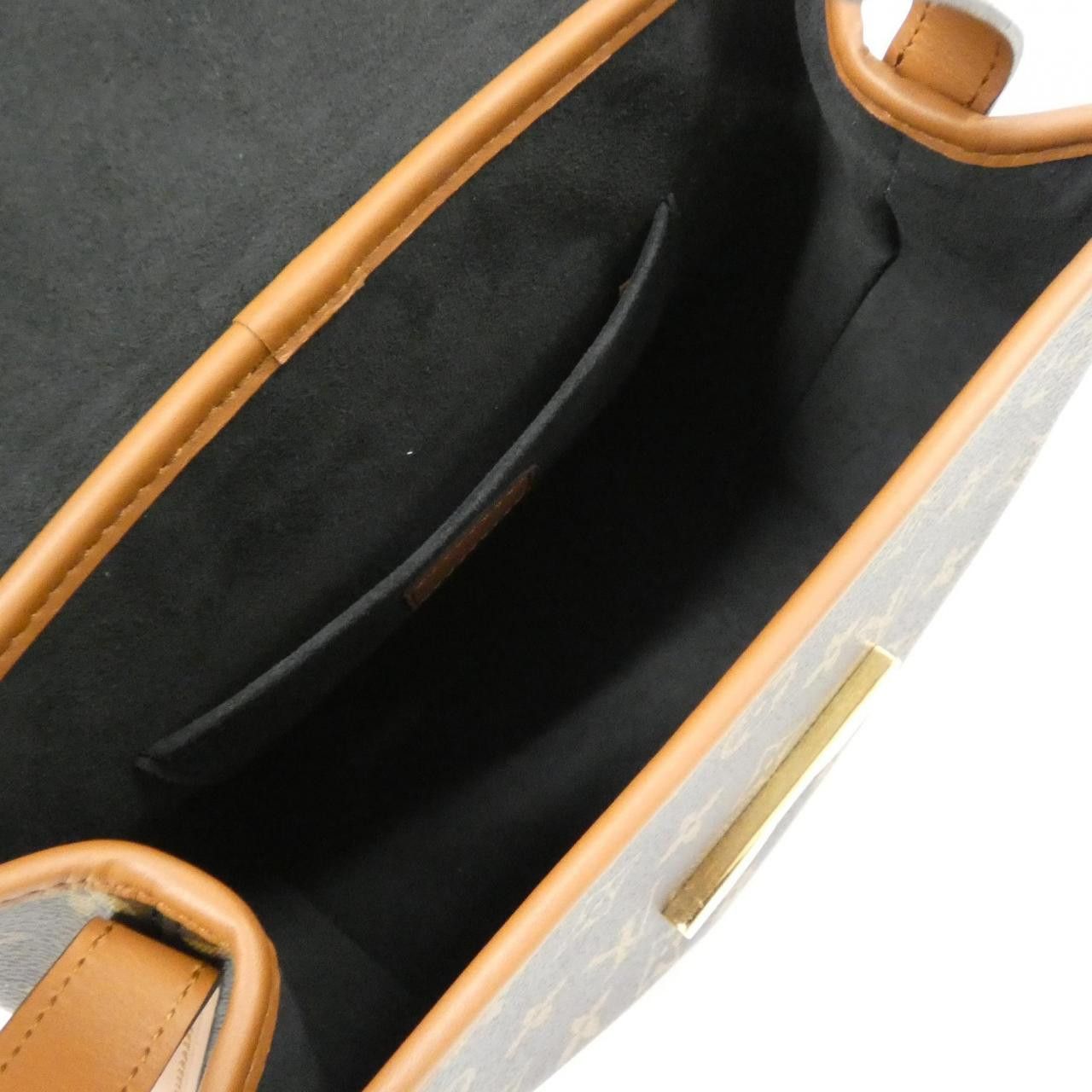 Louis Vuitton Louis Vuitton Louis Vuitton Dauphine Monogram Backpack Textile Backpack M45142 DUTY FREE for USA Size ONE SIZE - 10 Thumbnail